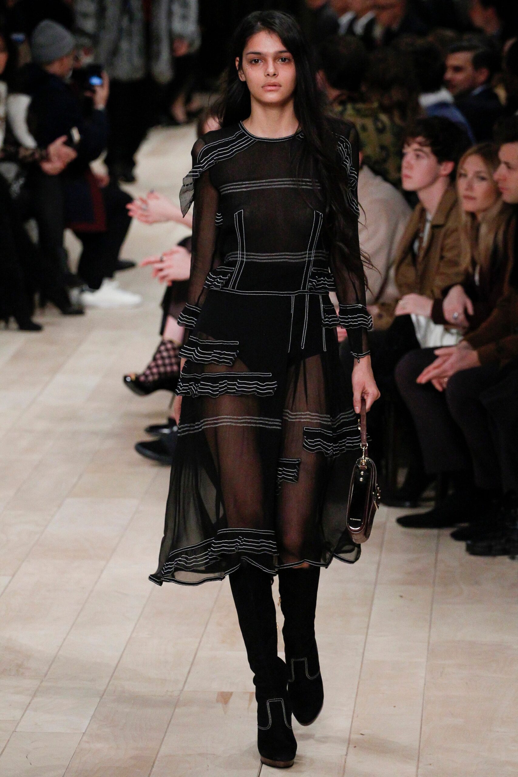 Burberry F/W 16 Menswear Look 440