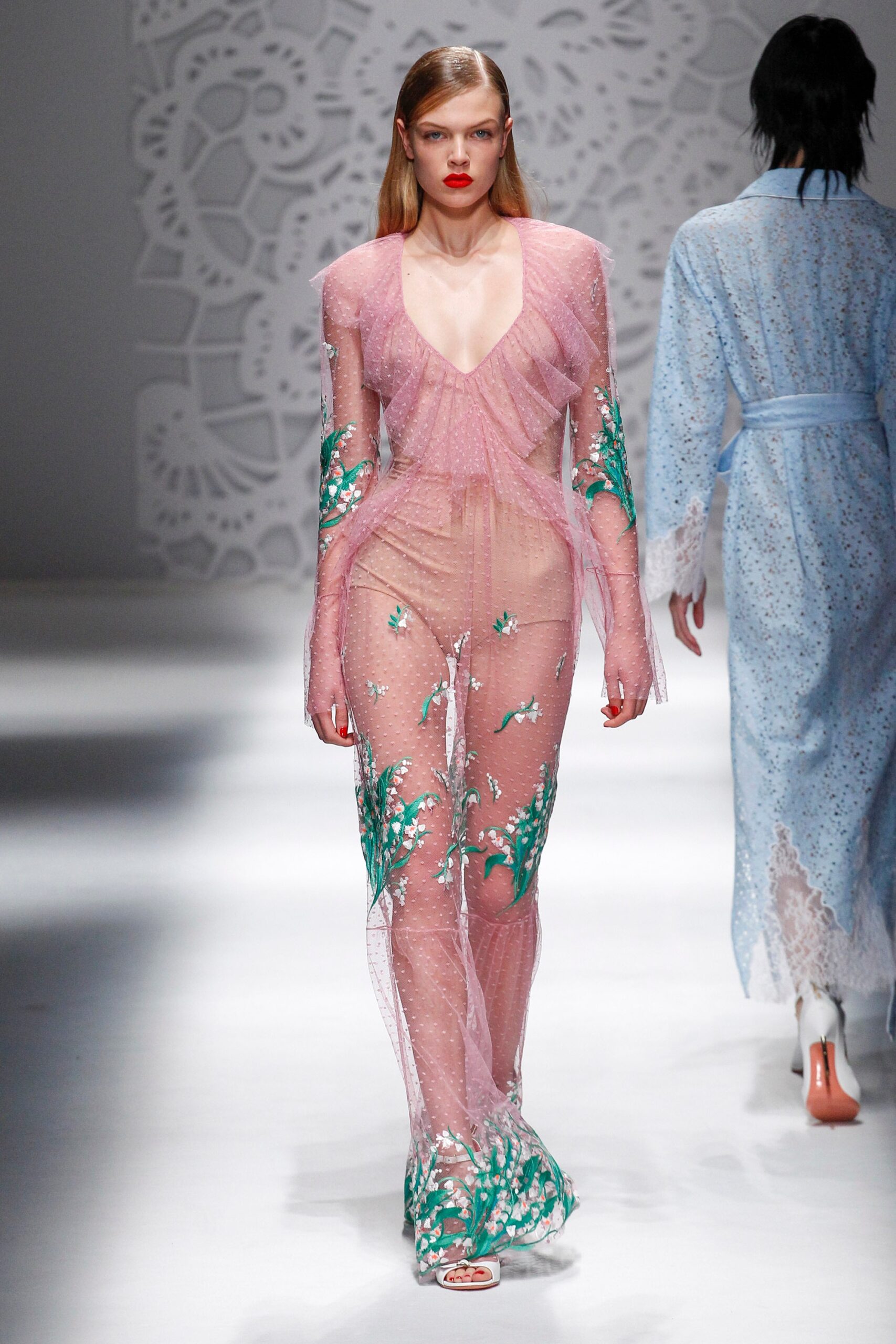 Blumarine S/S 18 Look 436
