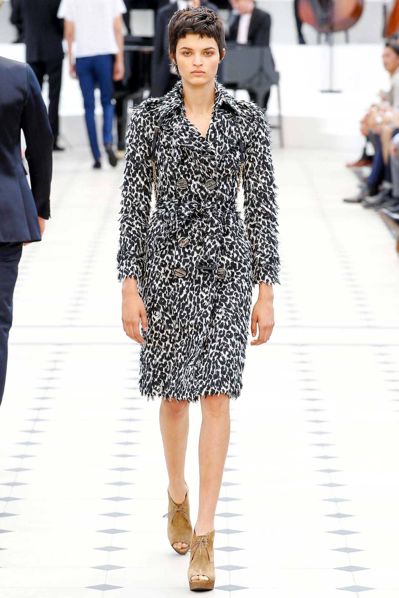 Burberry S/S 16 Menswear Look 364