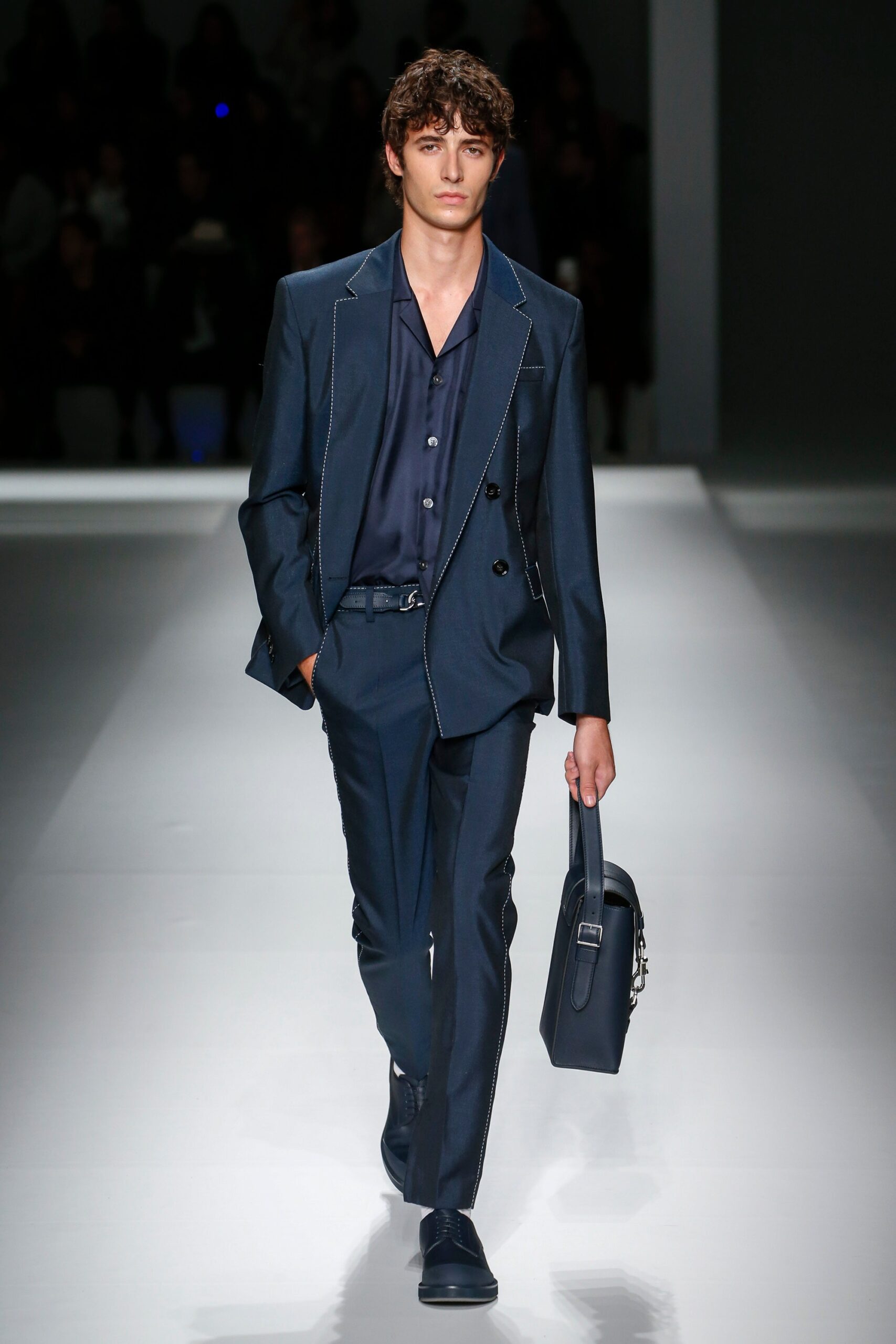 Boss S/S 19 Menswear Look 522