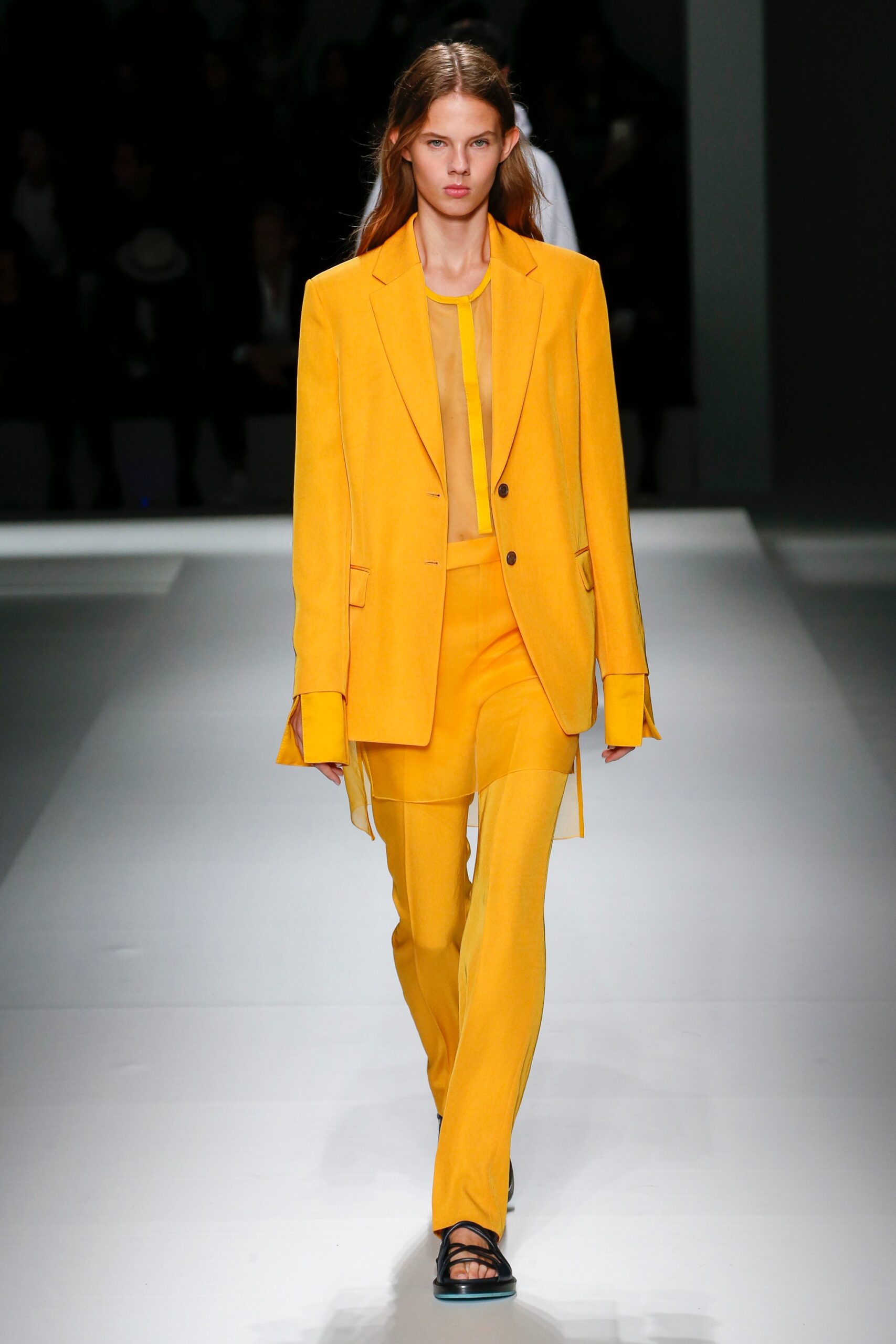 Boss S/S 19 Menswear Look 551