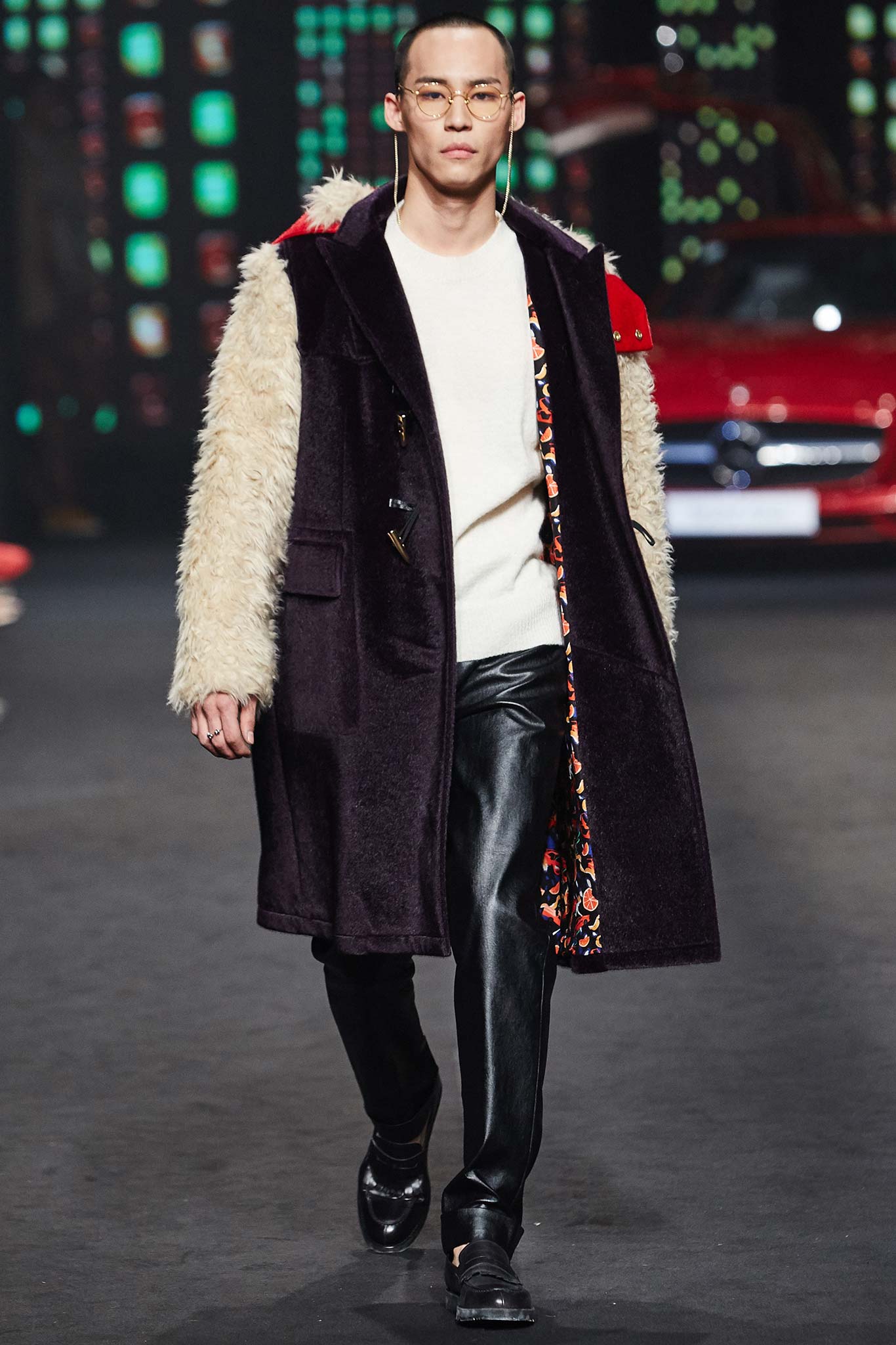 Beyond Closet Seoul F/W 15 Look 86