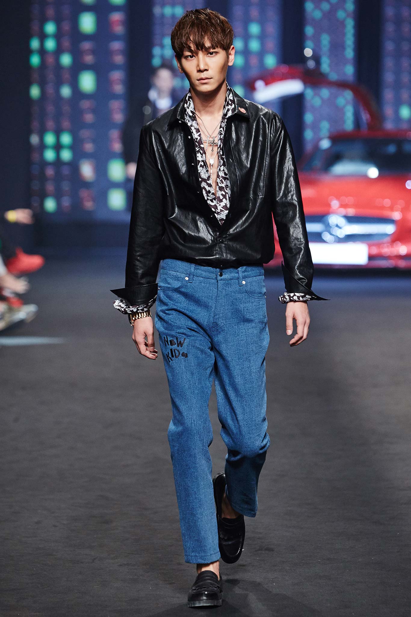 Beyond Closet Seoul F/W 15 Look 233