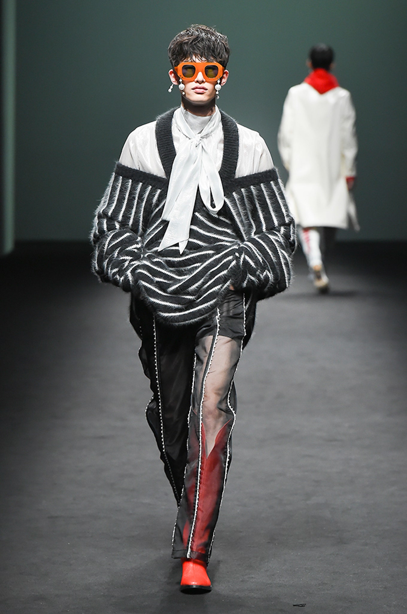 Blindness Seoul F/W 17 Look 52