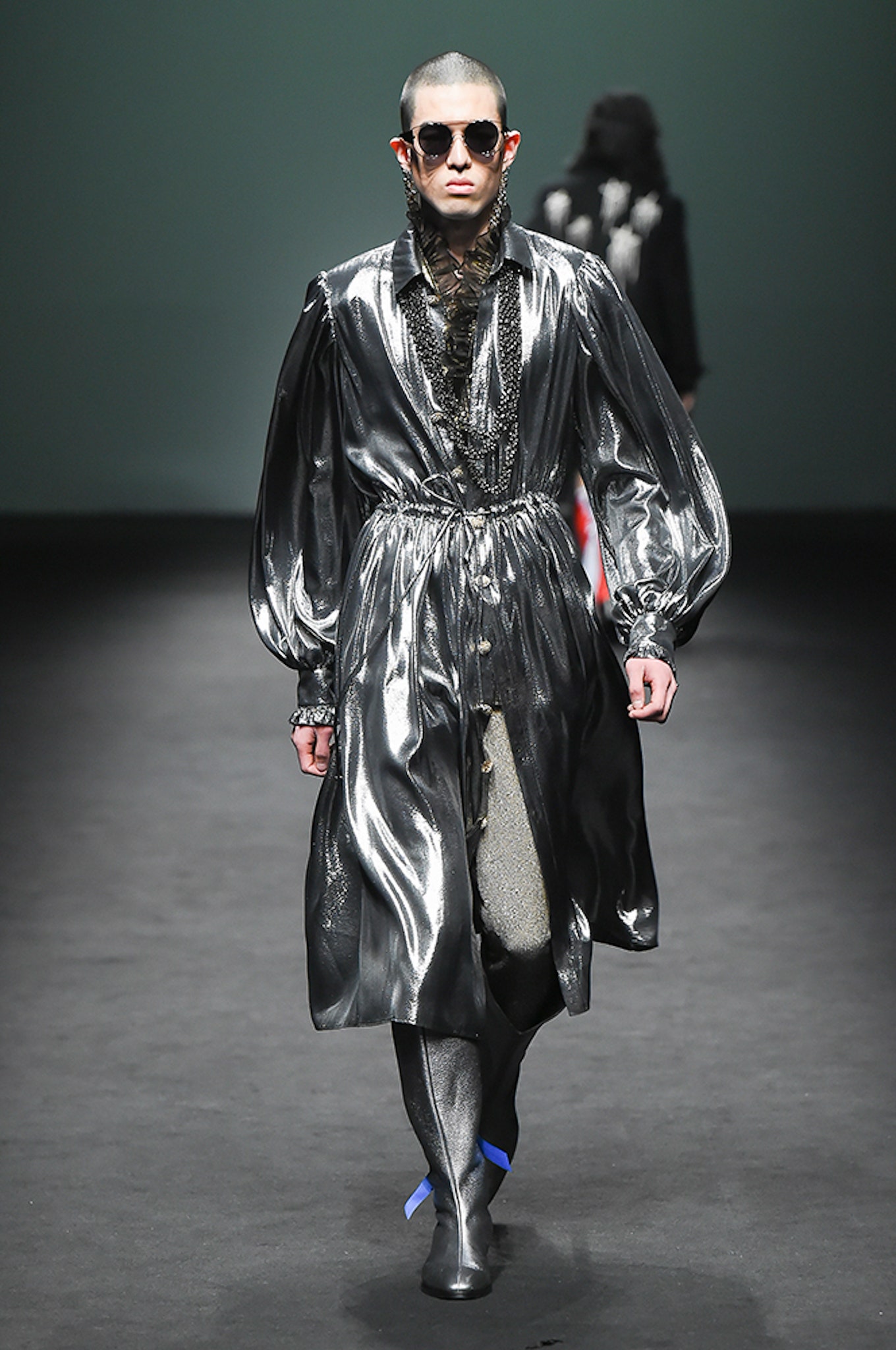 Blindness Seoul F/W 17 Look 105