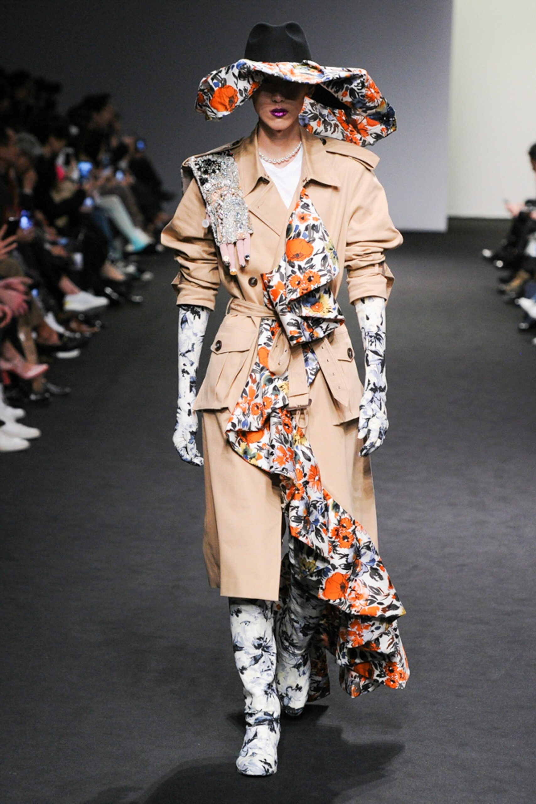 Blindness Seoul F/W 18 Look 49