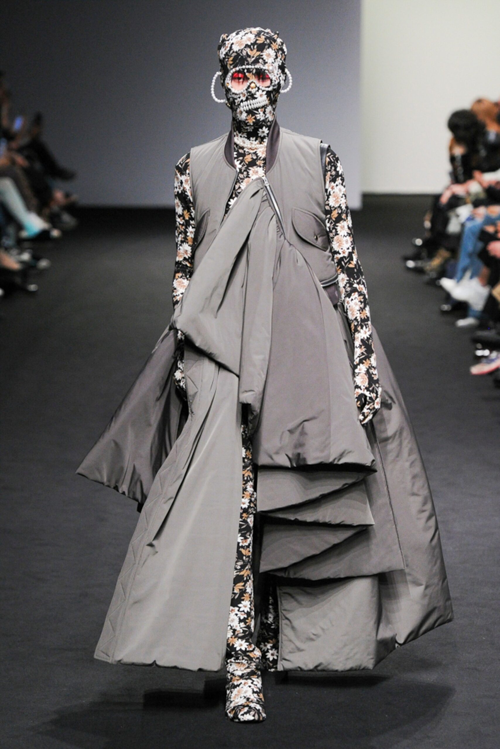 Blindness Seoul F/W 18 Look 57