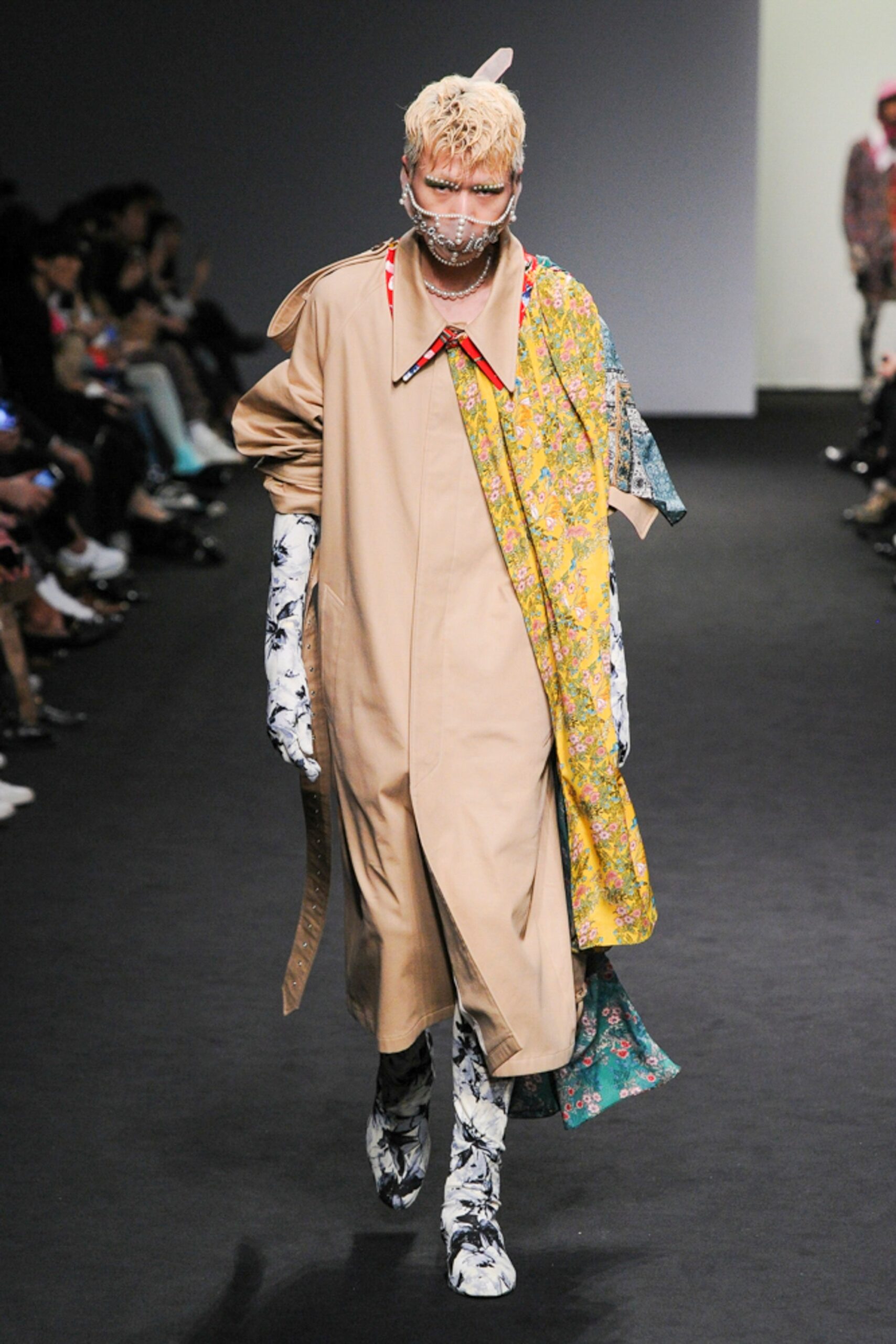 Blindness Seoul F/W 18 Look 147