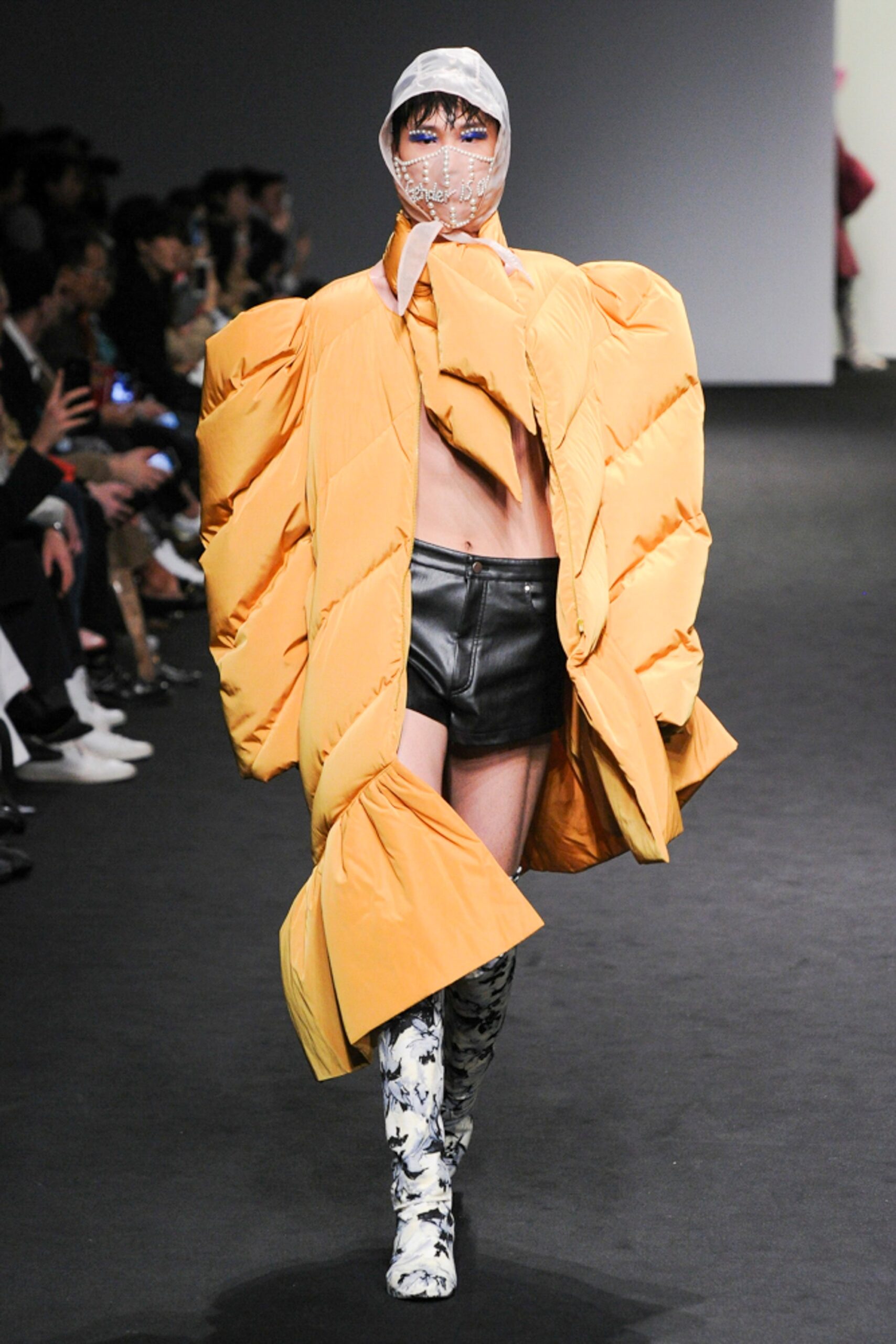 Blindness Seoul F/W 18 Look 165