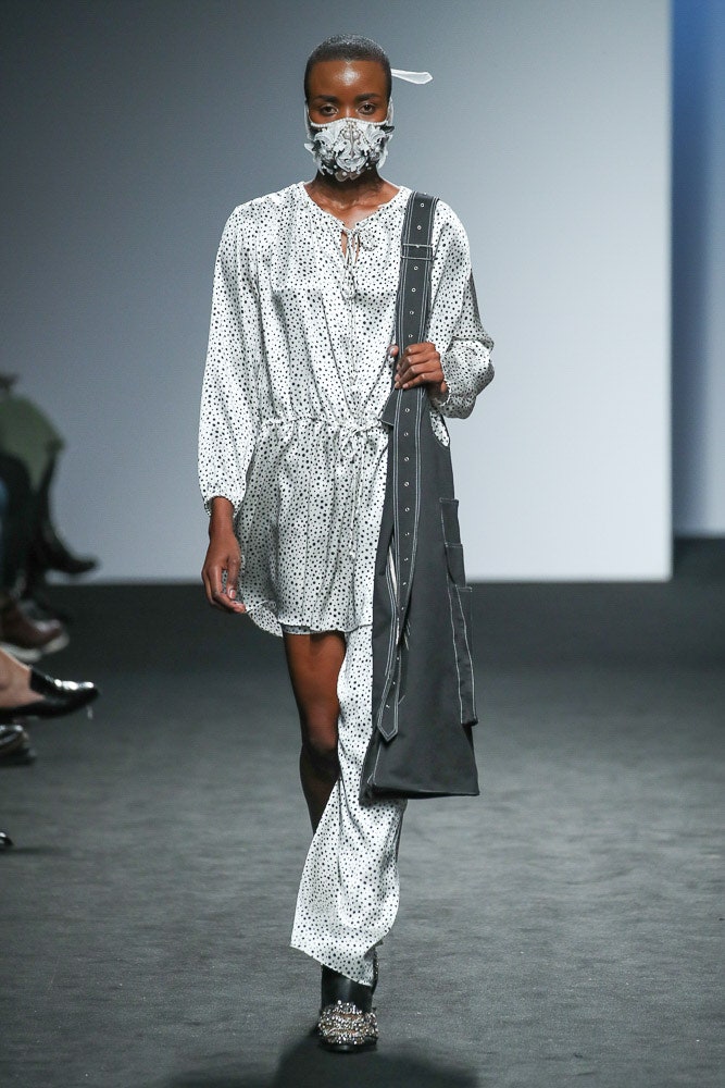 Blindness Seoul S/S 18 Look 85