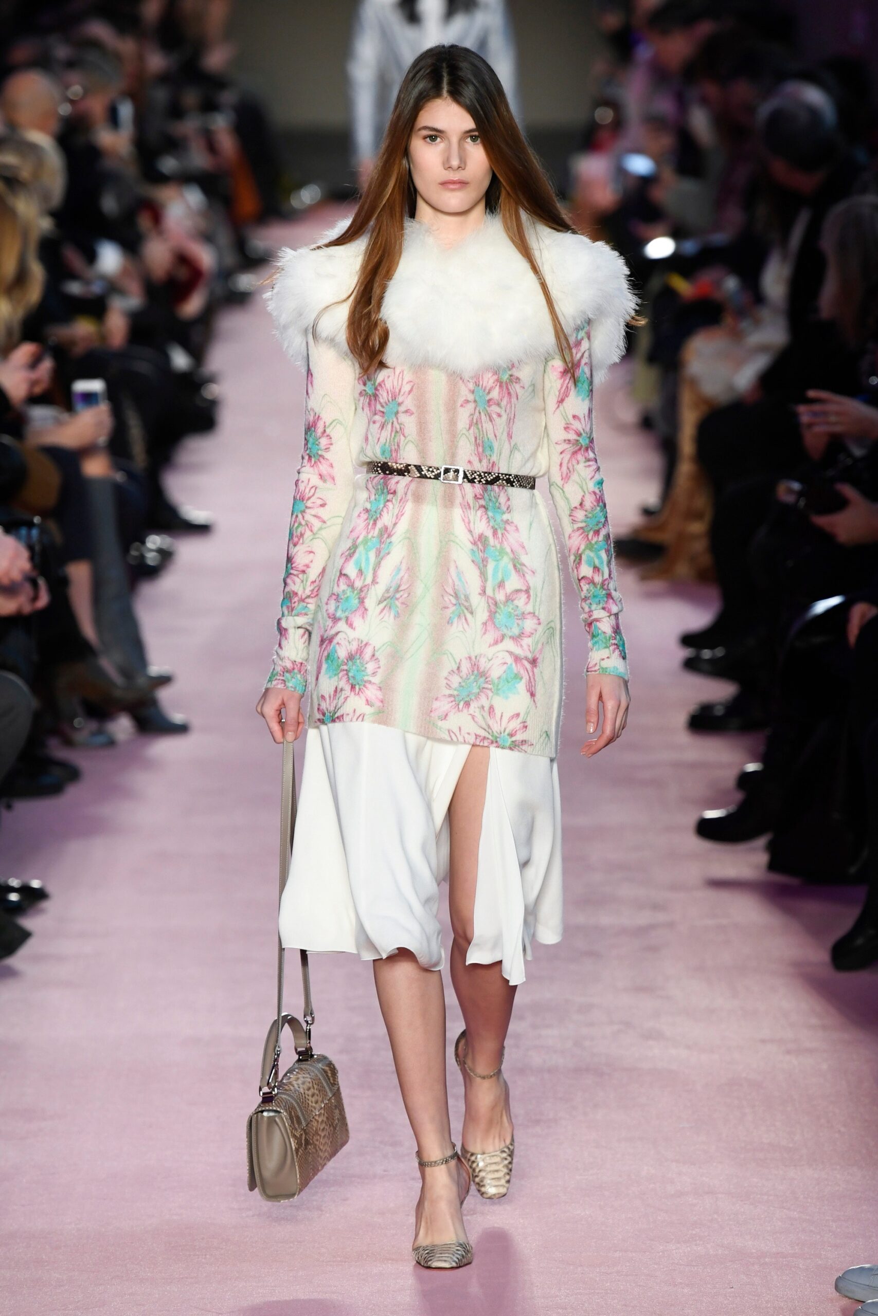 Blumarine F/W 18 Look 127