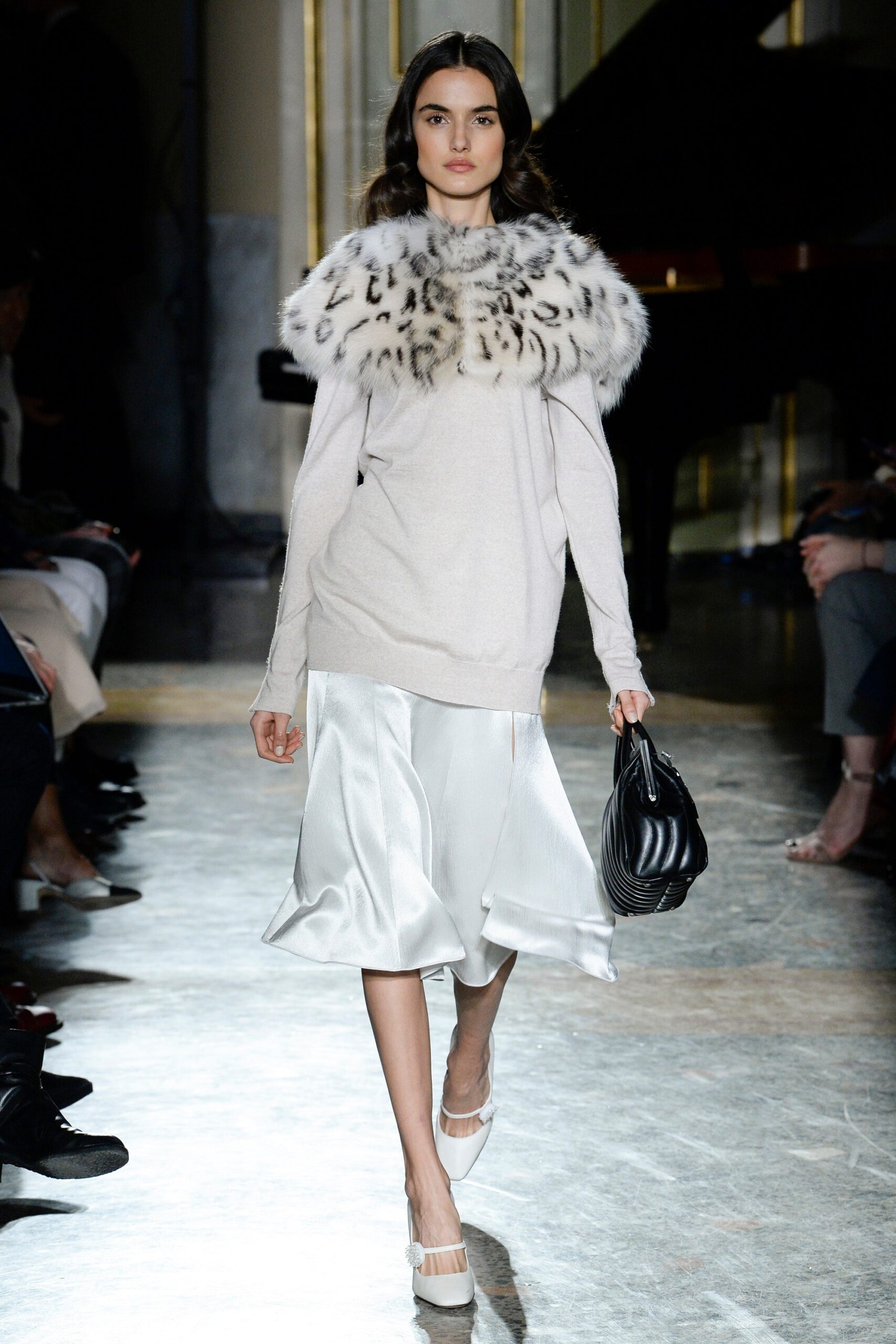 Blumarine F/W 17 Look 195