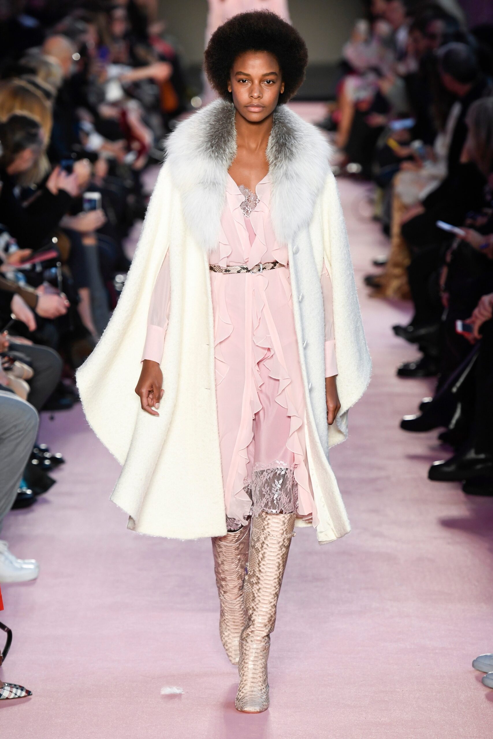 Blumarine F/W 18 Look 260