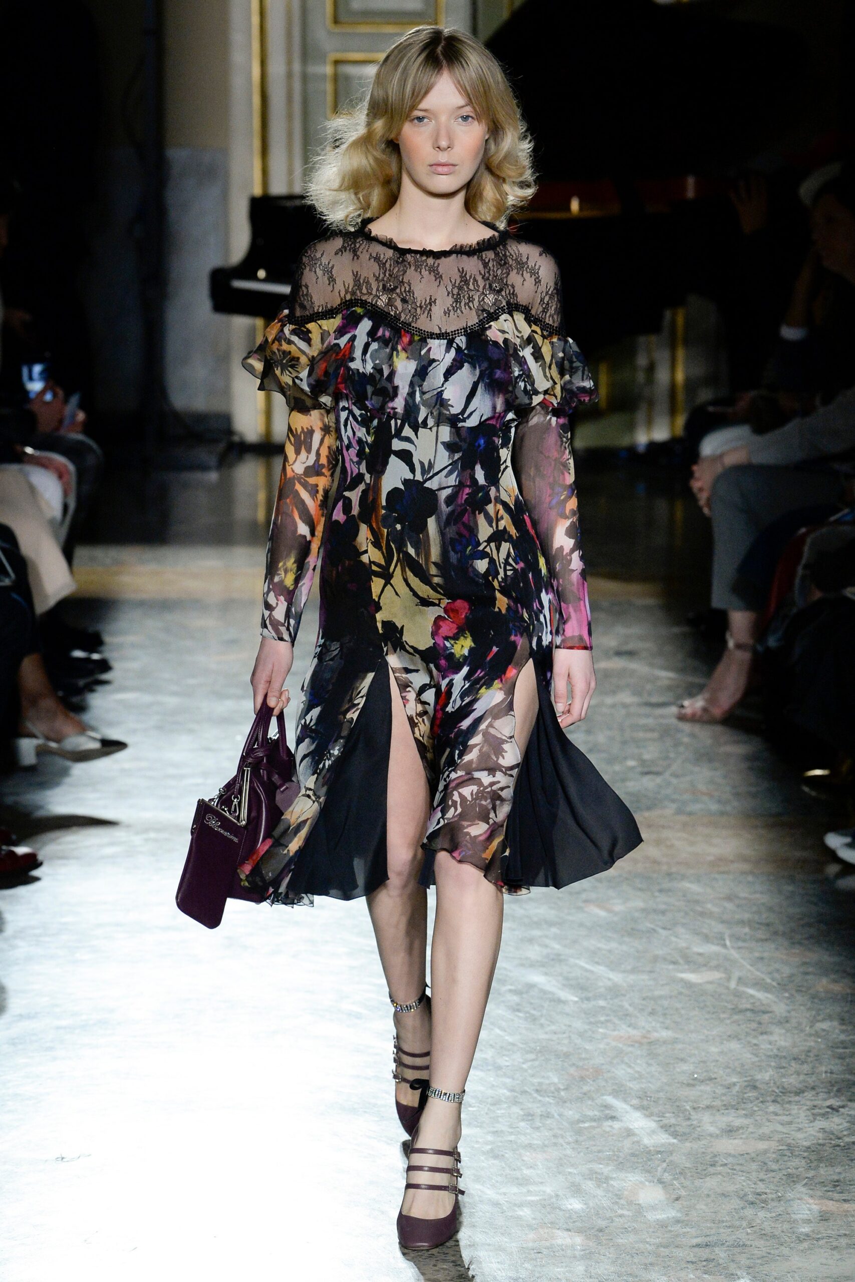 Blumarine F/W 17 Look 257