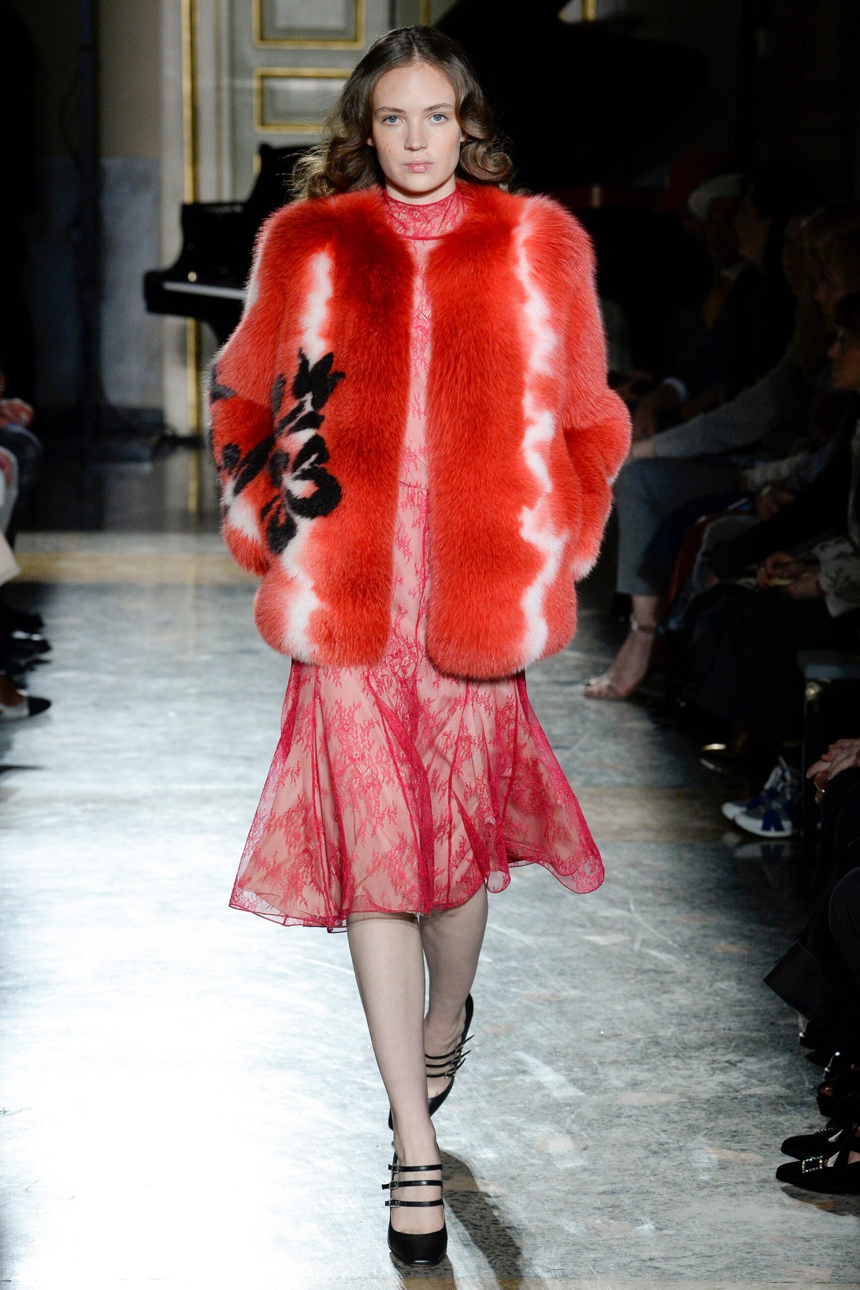 Blumarine F/W 17 Look 335