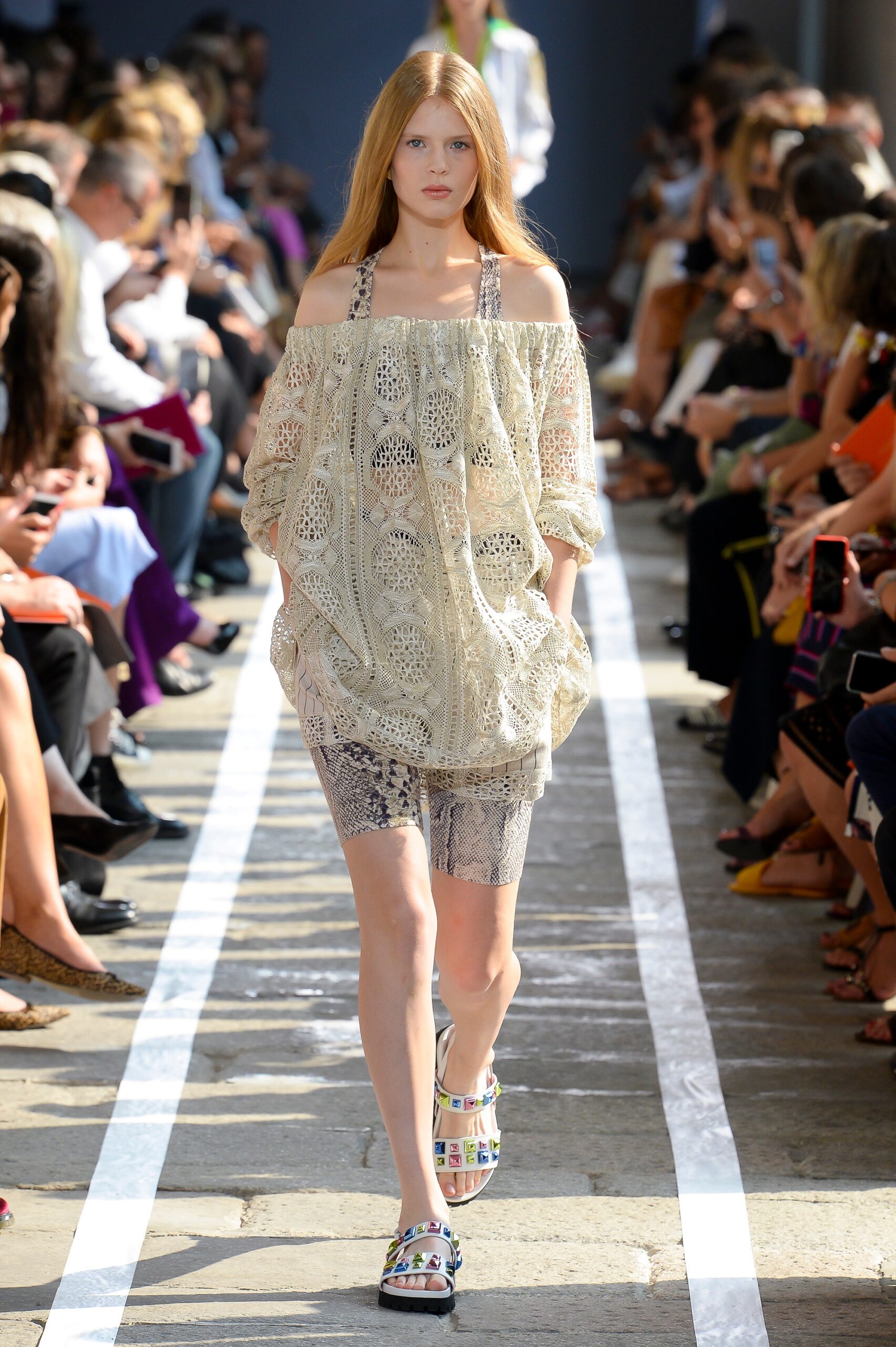 Blumarine S/S 19 Look 145