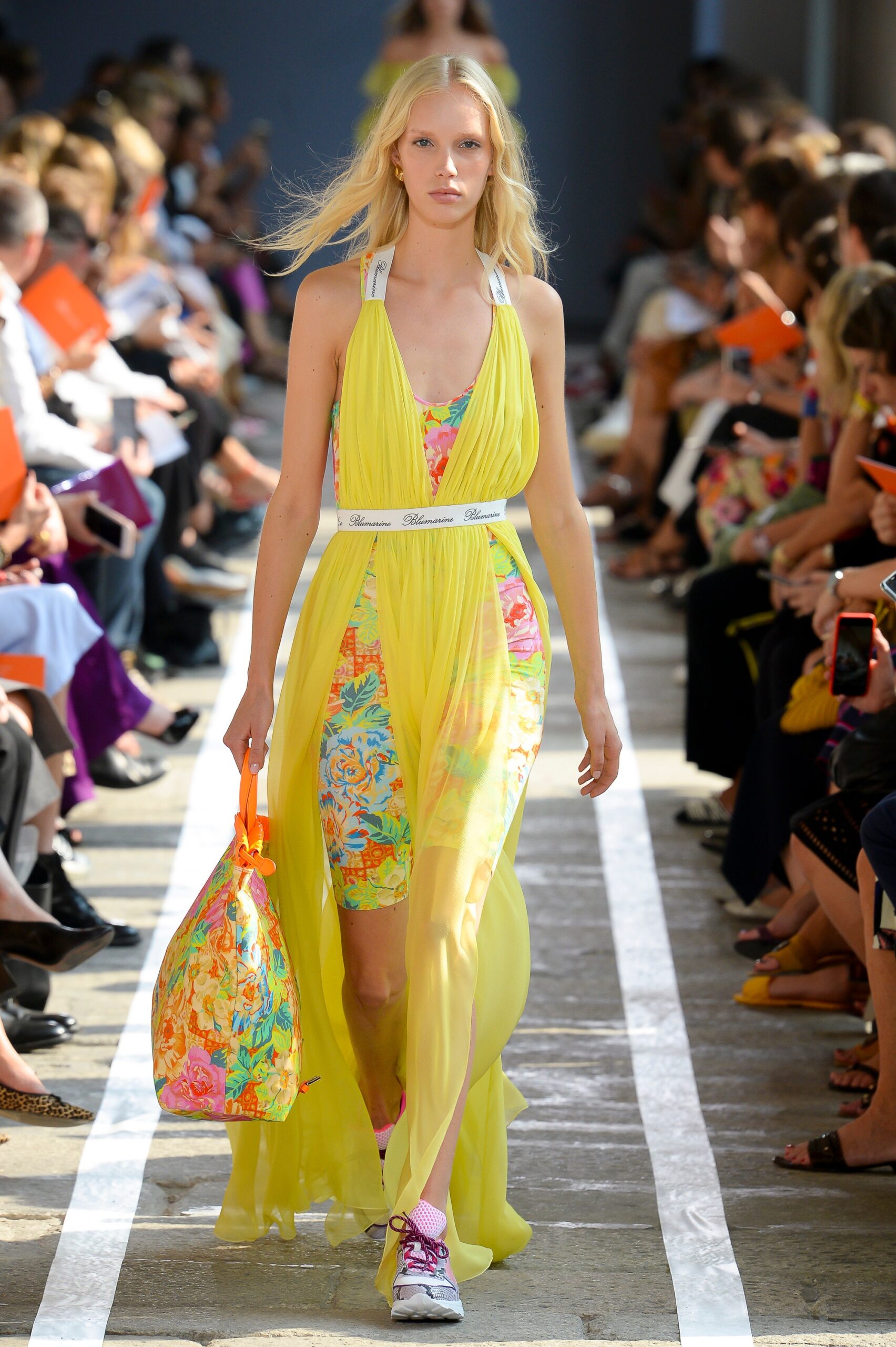 Blumarine S/S 19 Look 323