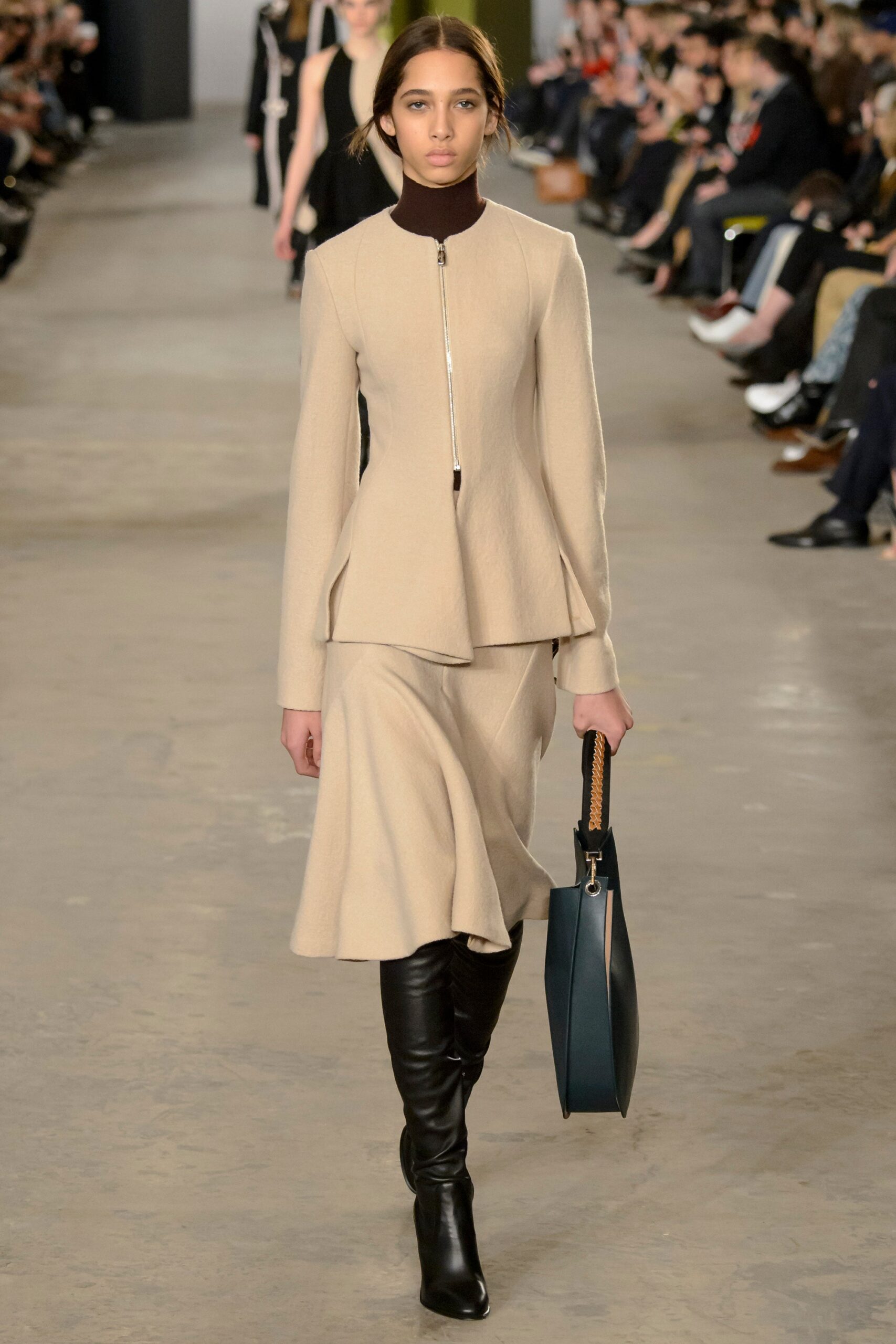 Boss F/W 16 Look 42