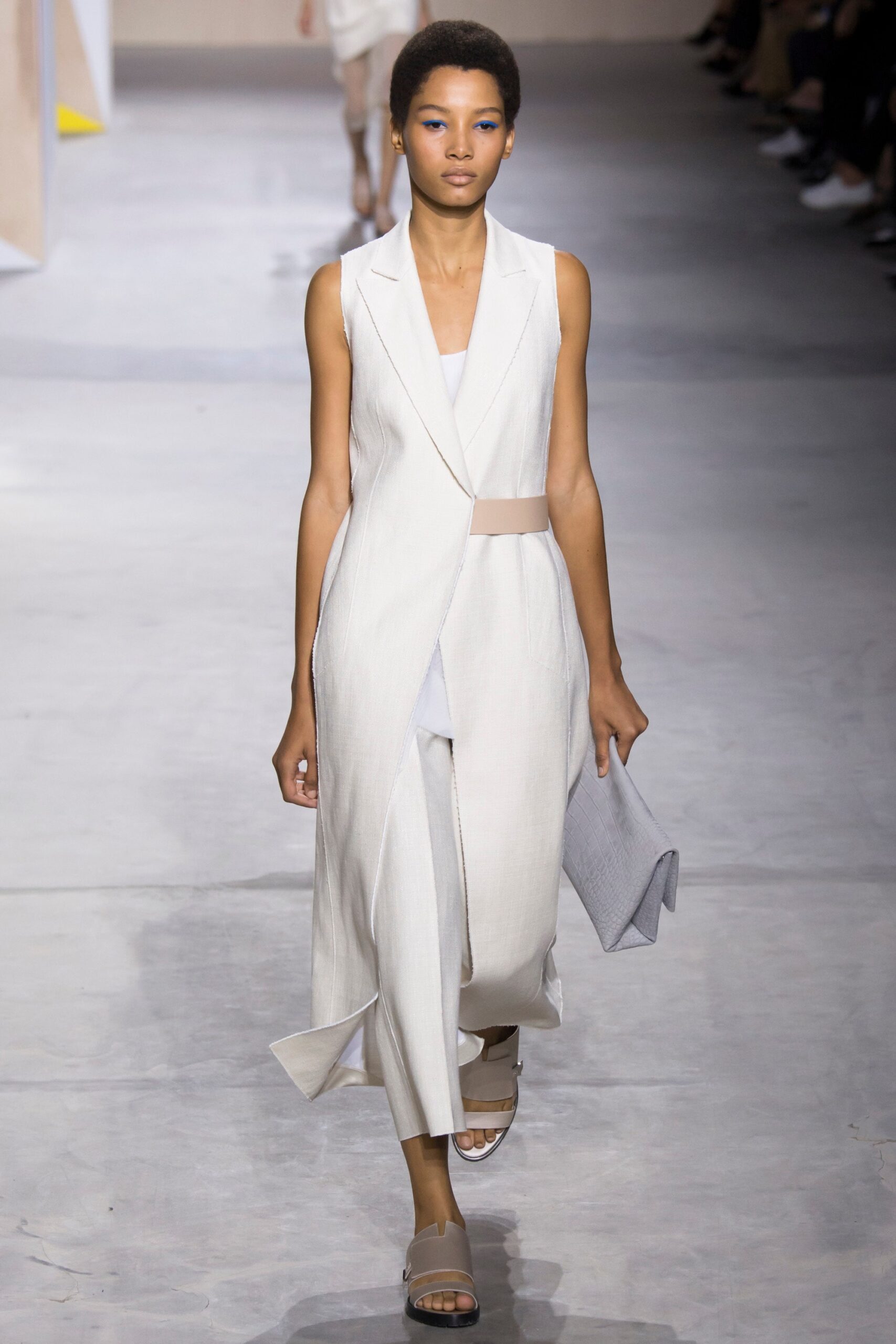 Boss S/S 16 Look 107