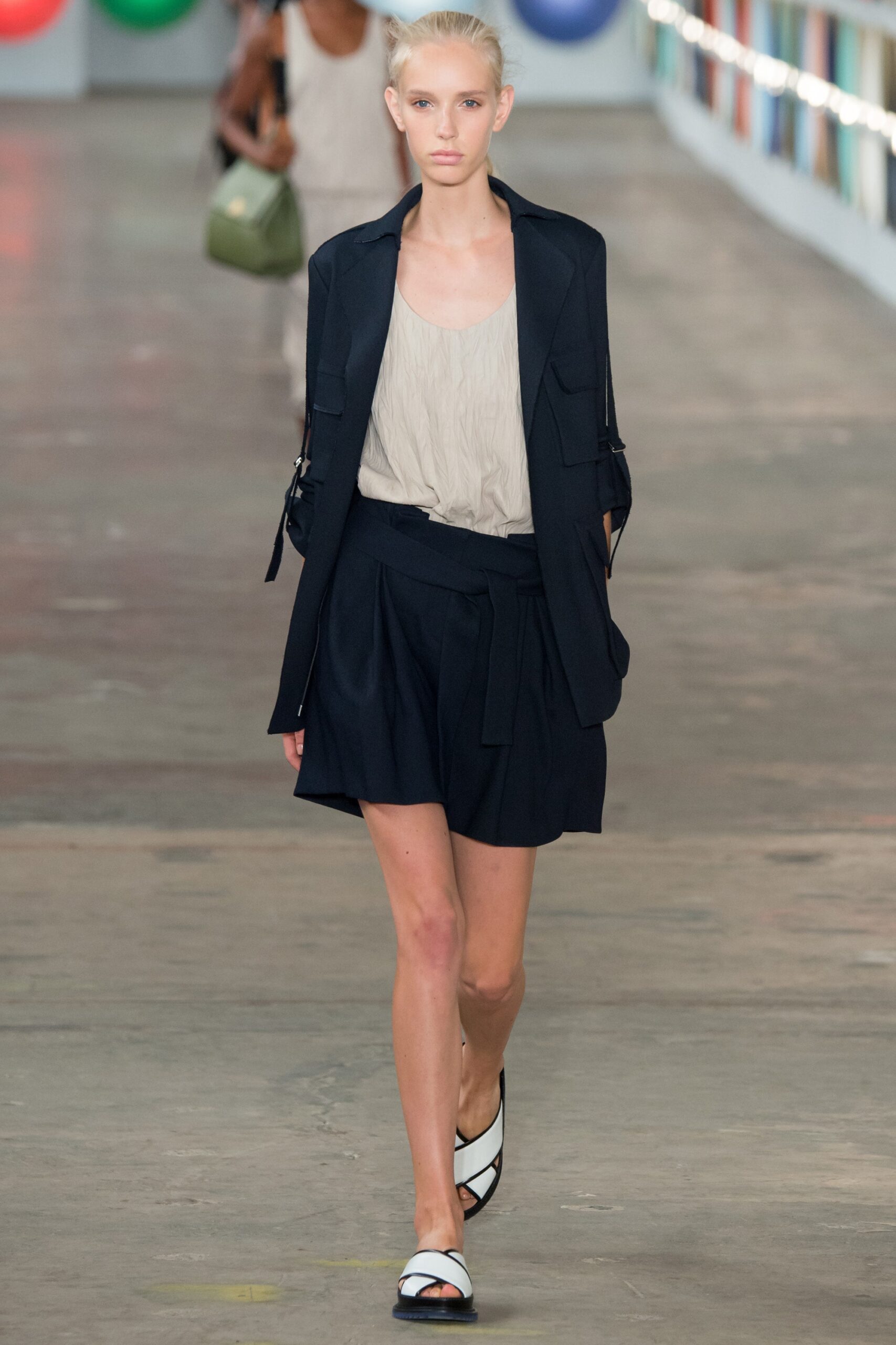 Boss S/S 17 Look 216
