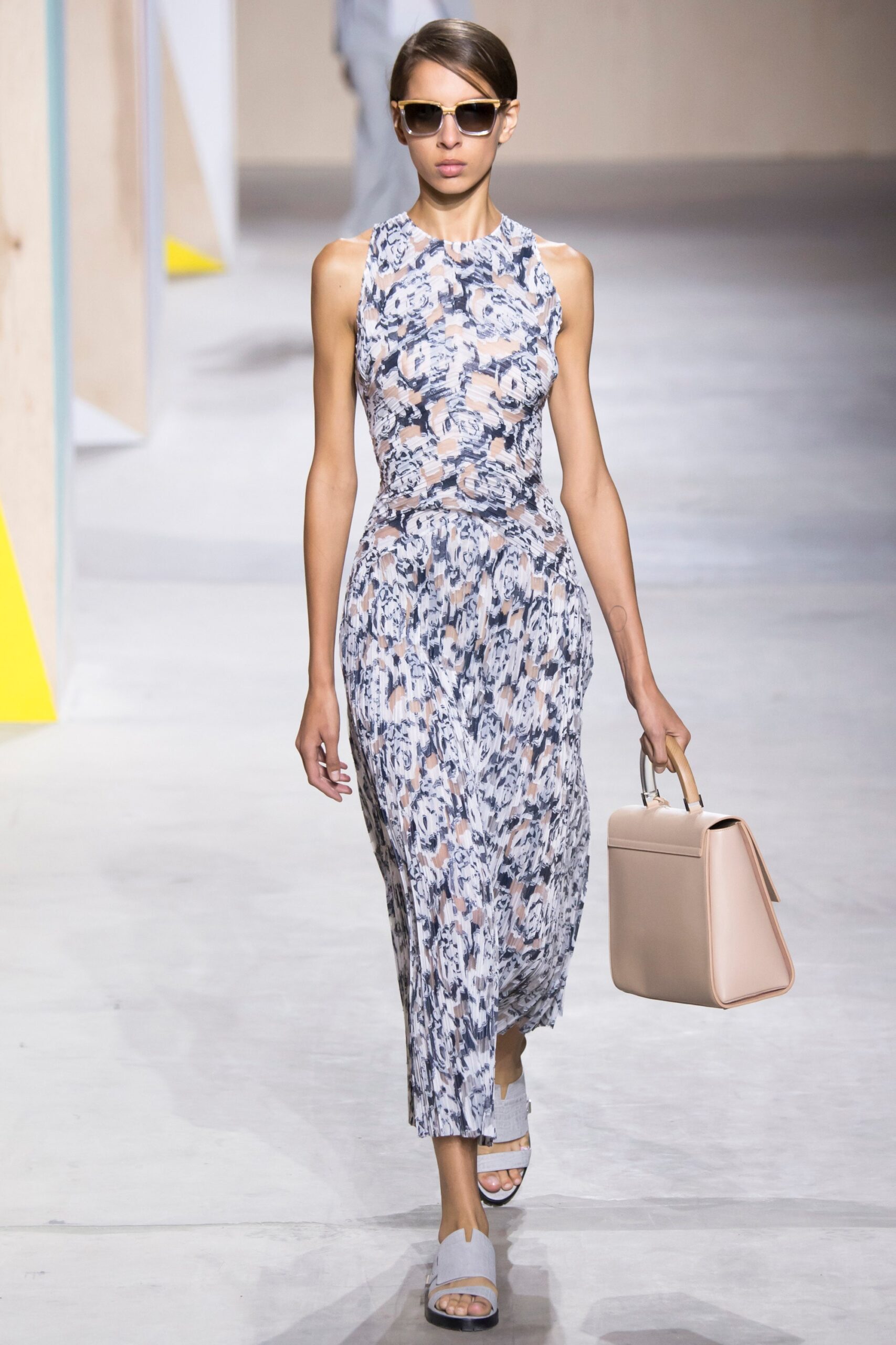 Boss S/S 16 Look 247