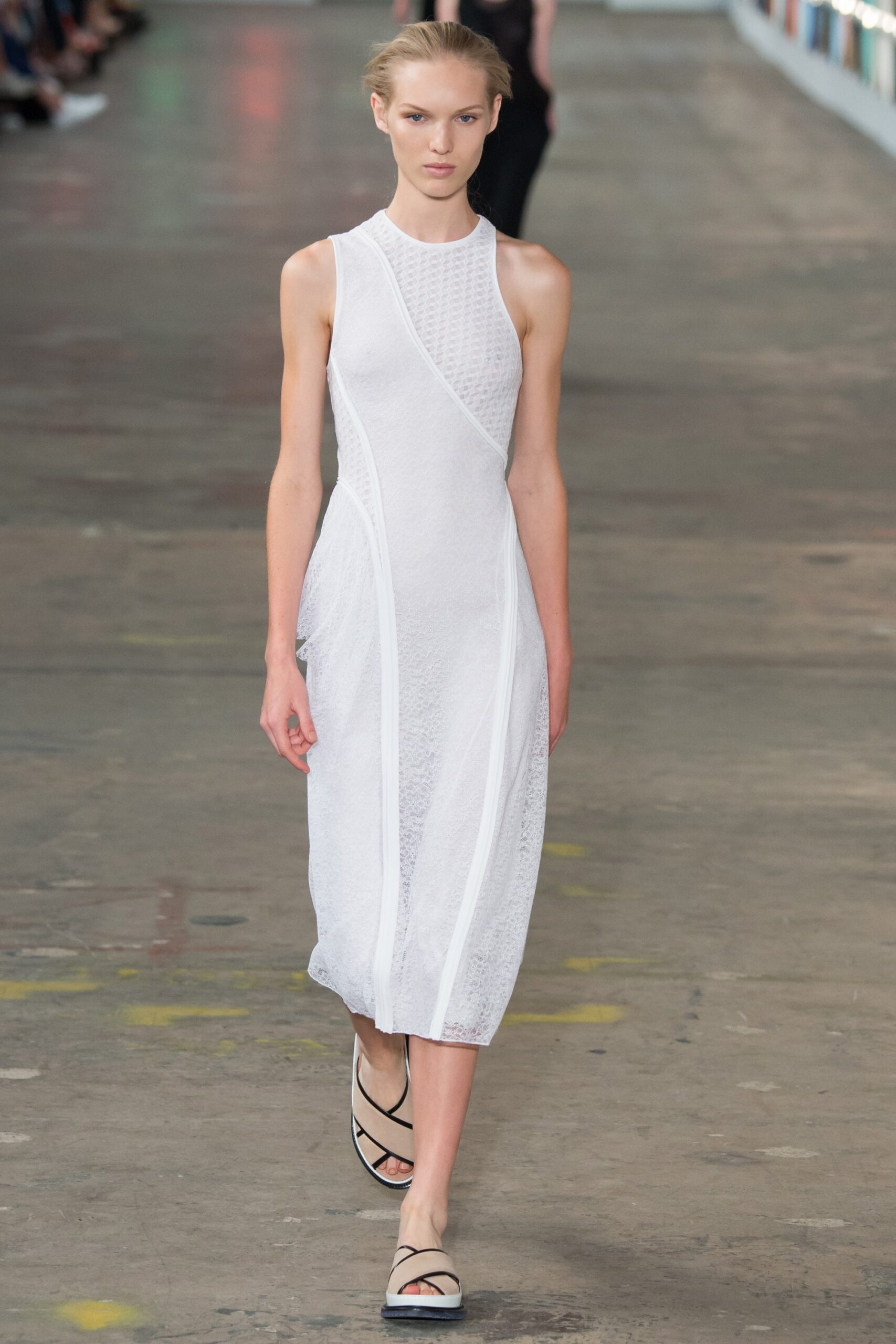 Boss S/S 17 Look 272