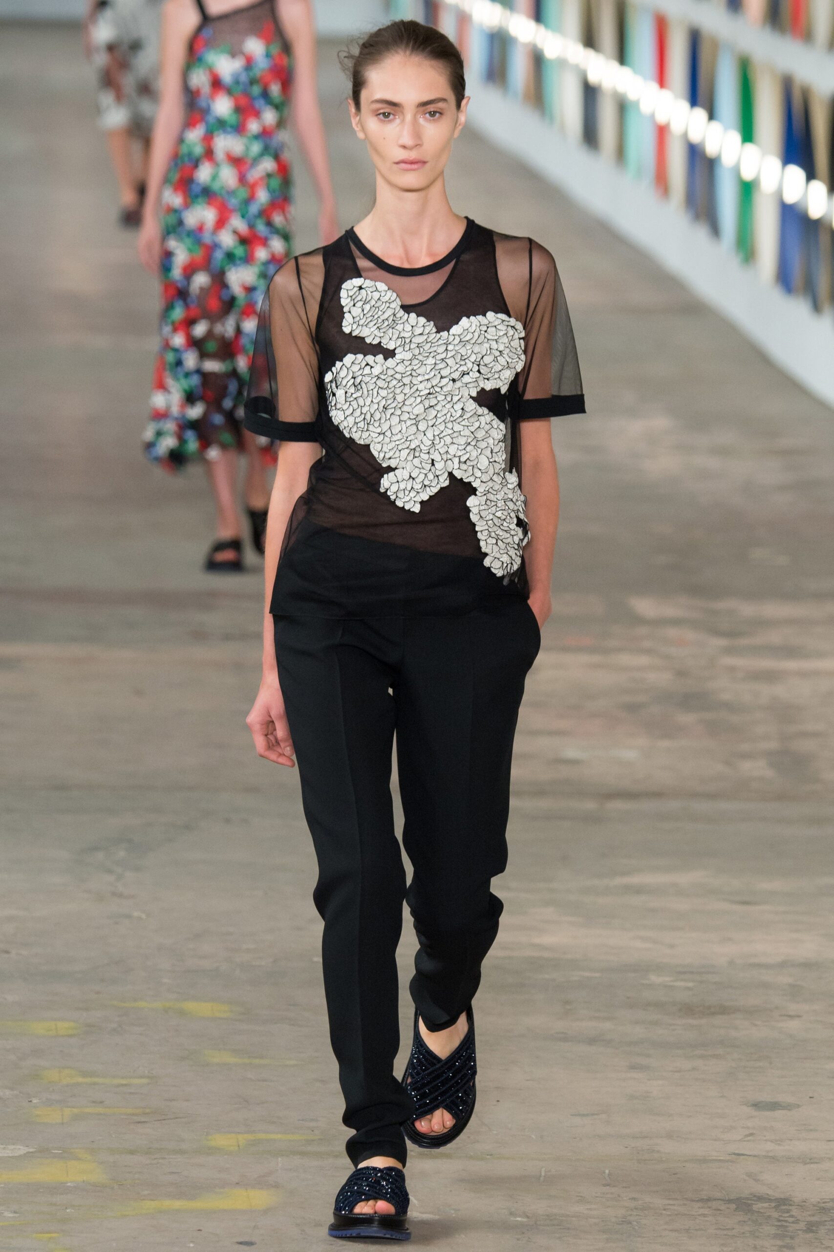 Boss S/S 17 Look 337