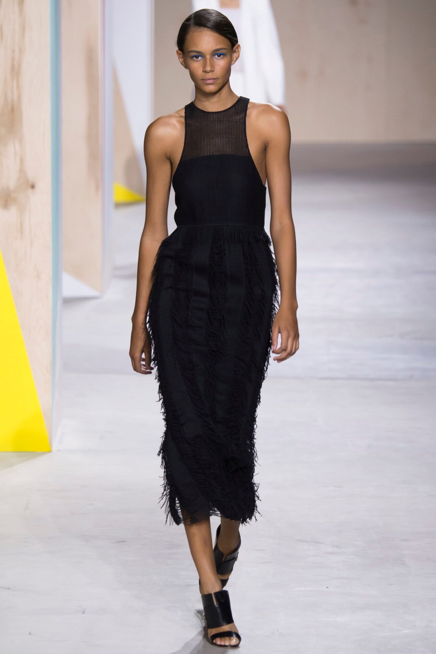 Boss S/S 16 Look 311