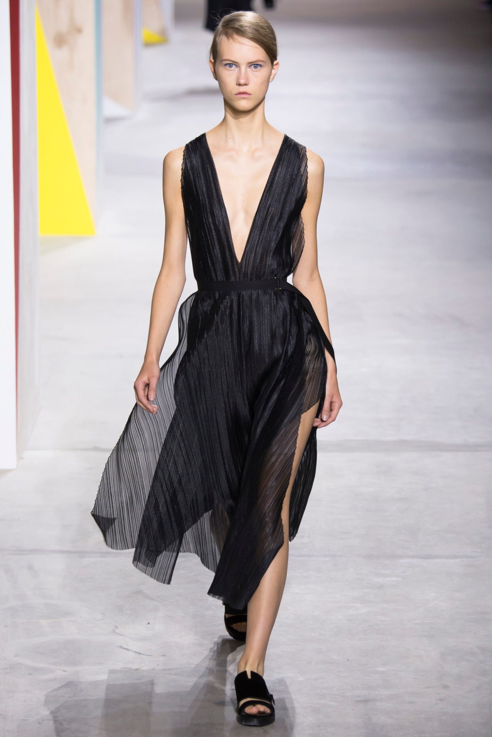 Boss S/S 16 Look 329
