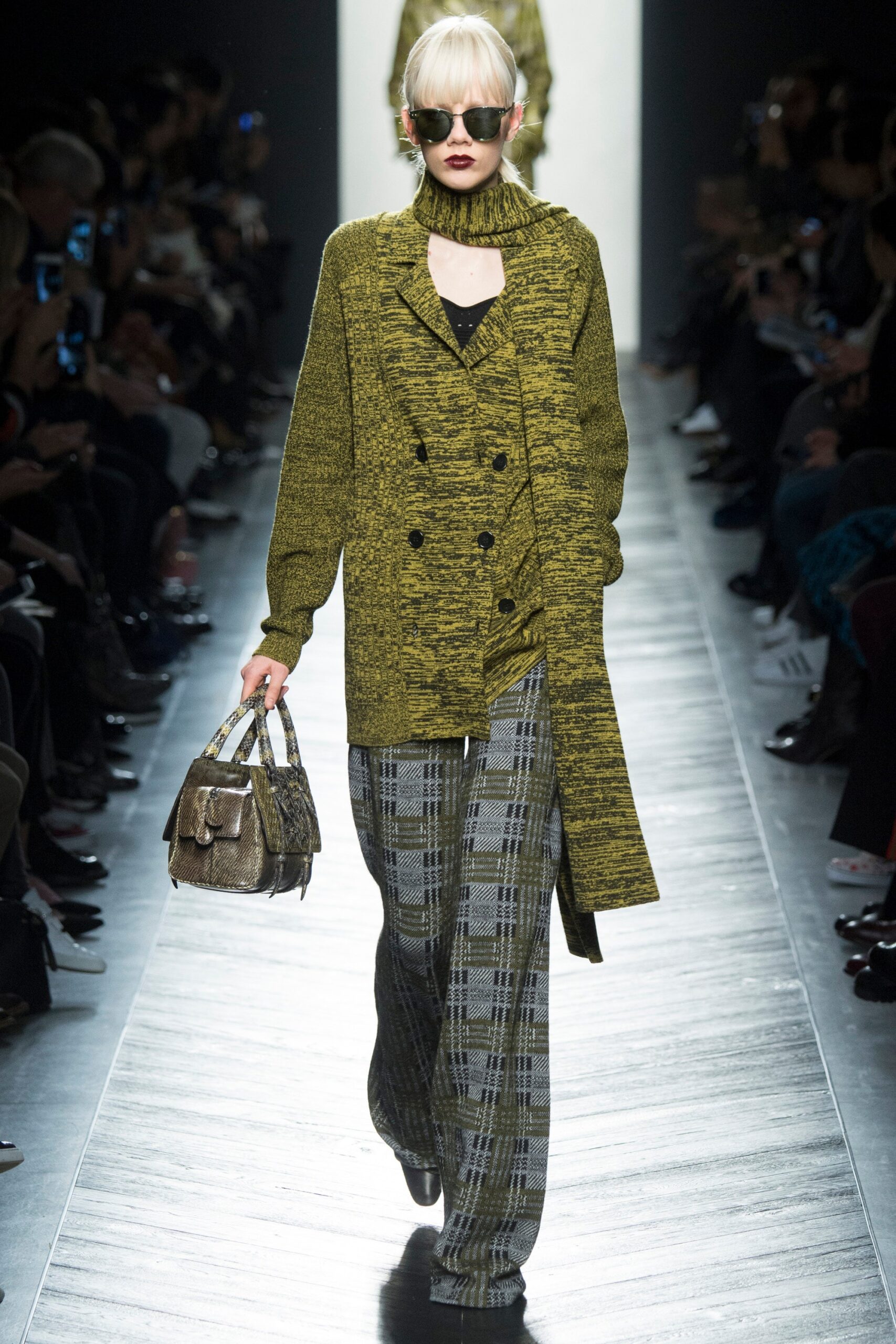 Bottega Veneta F/W 16 Look 78