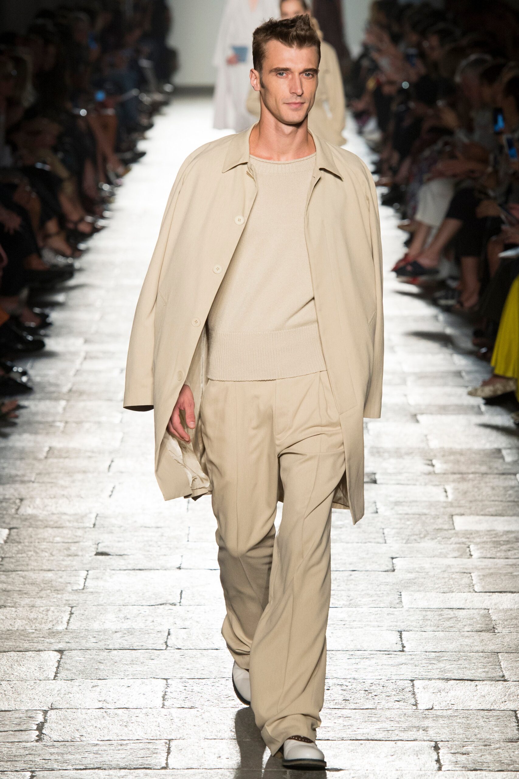 Bottega Veneta S/S 17 Look 384