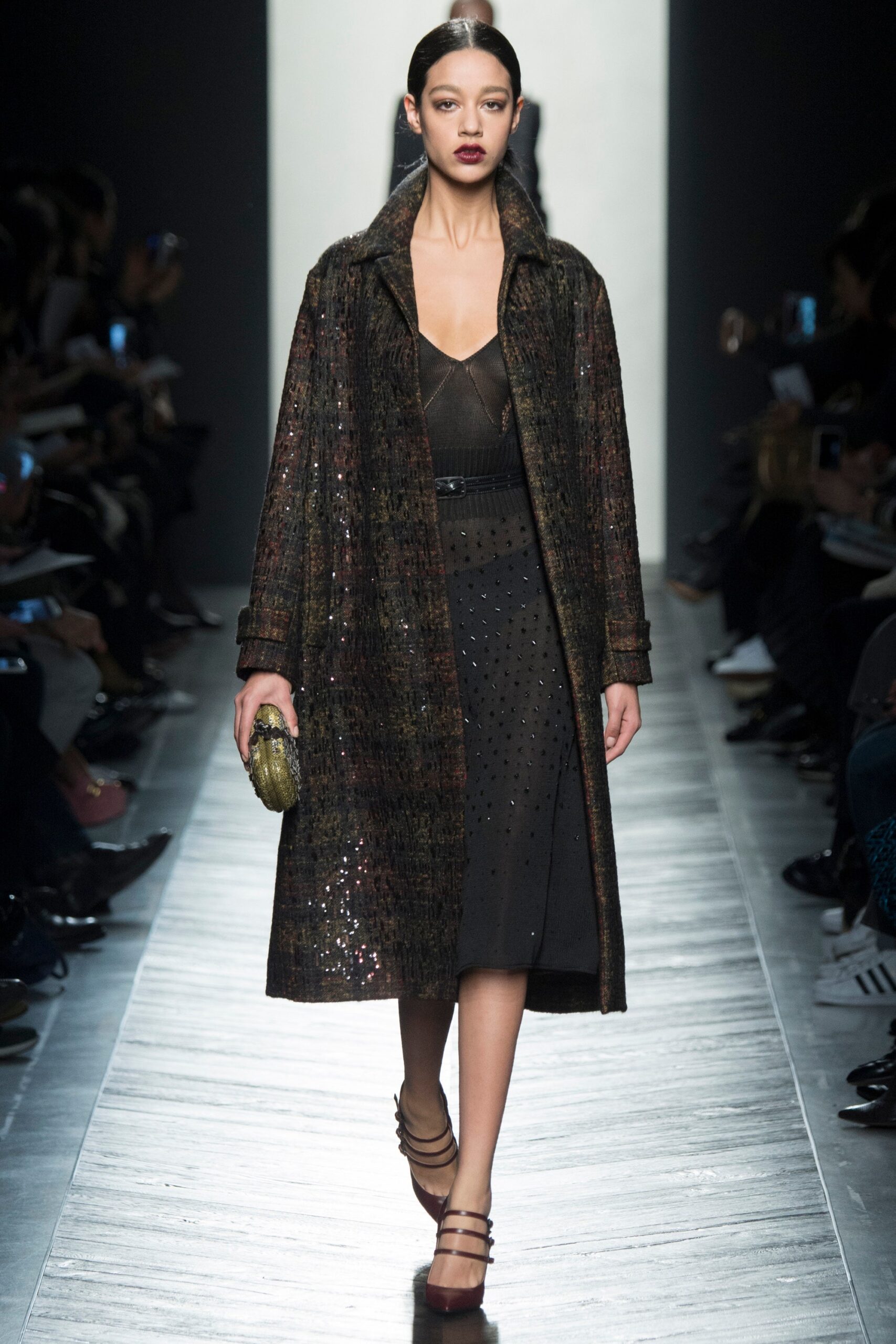 Bottega Veneta F/W 16 Look 301