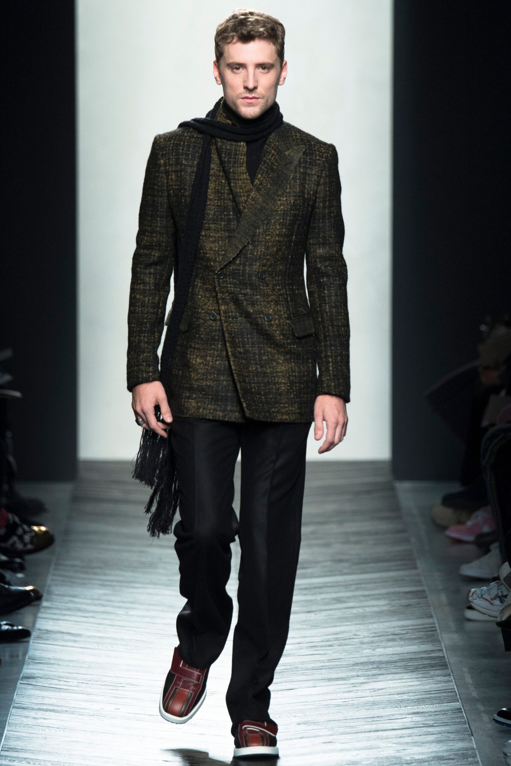 Bottega Veneta F/W 16 Menswear Look 477
