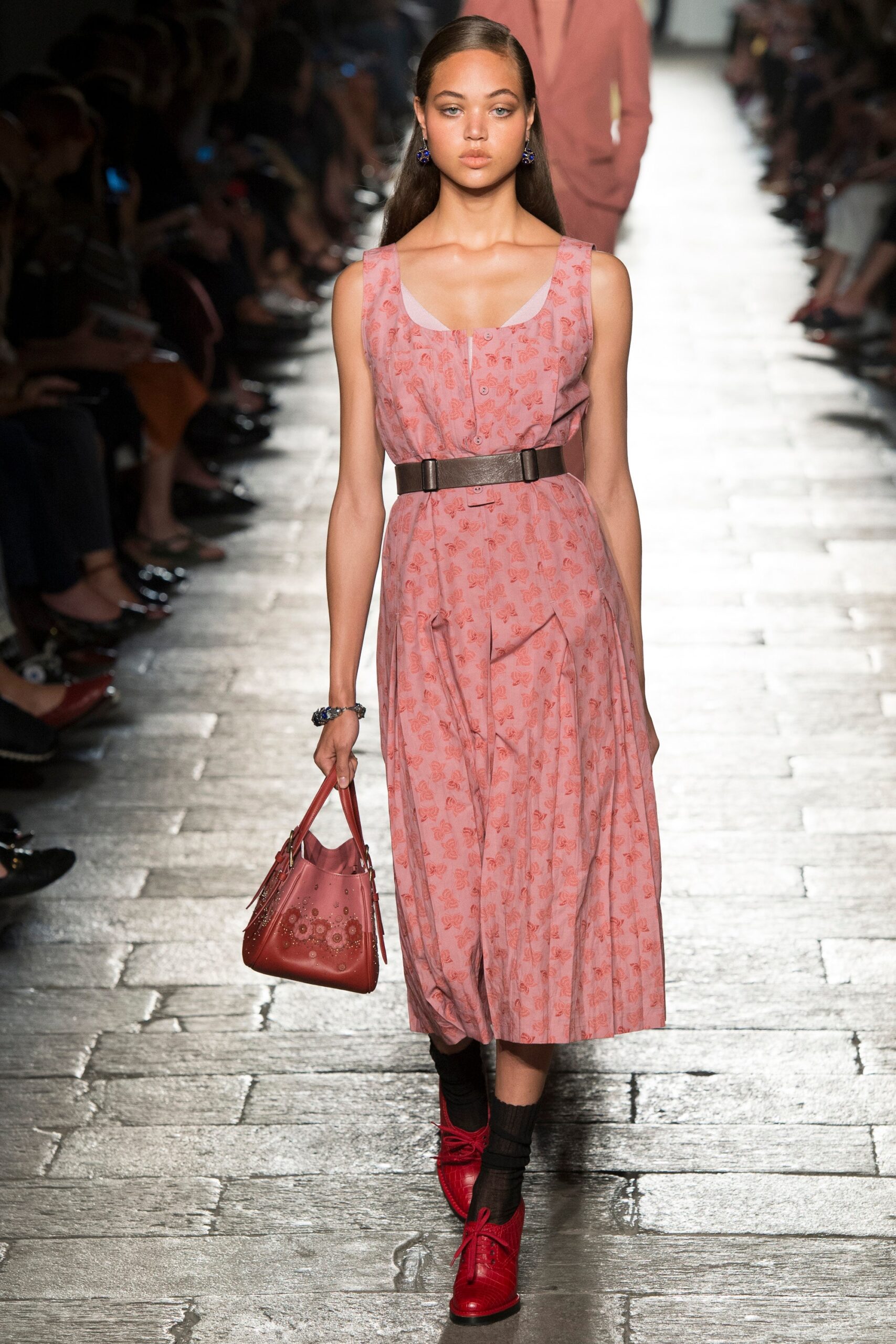 Bottega Veneta S/S 17 Look 688