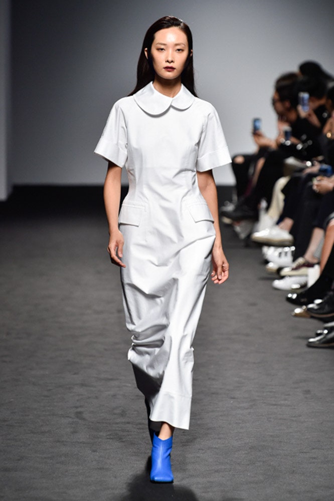 white unknown short-sleeve collared pockets maxi maxi-dress