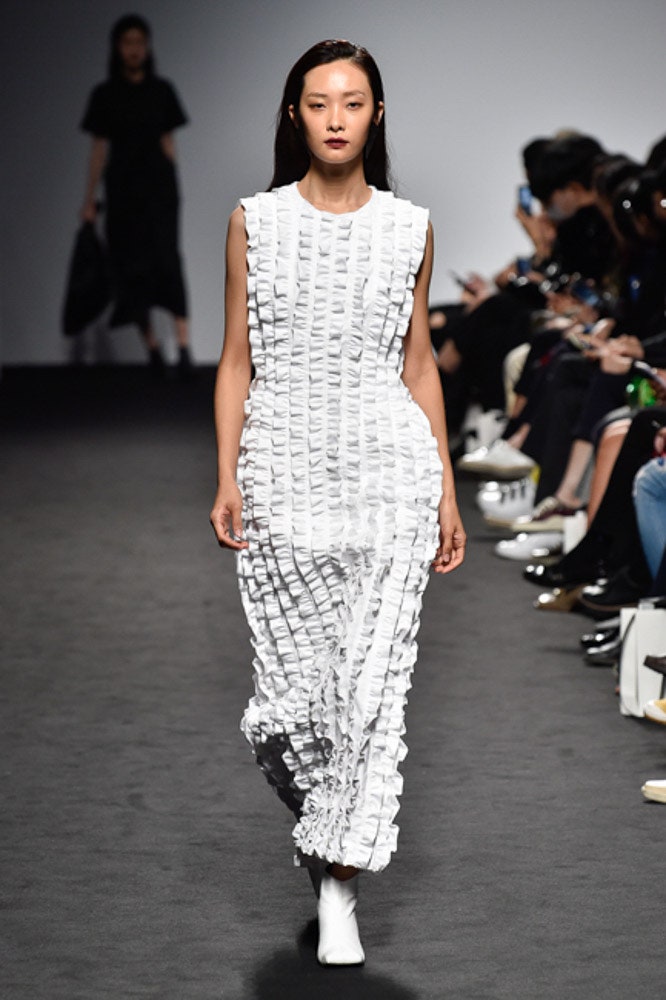 Bourie Seoul S/S 18 Look 142