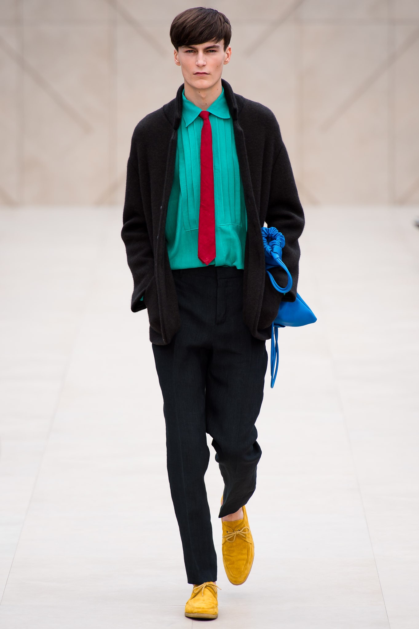 red unknown tie