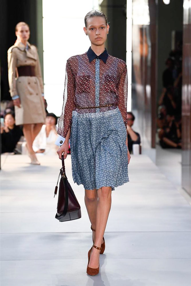 blue chiffon pleated printed flowing midi skirt