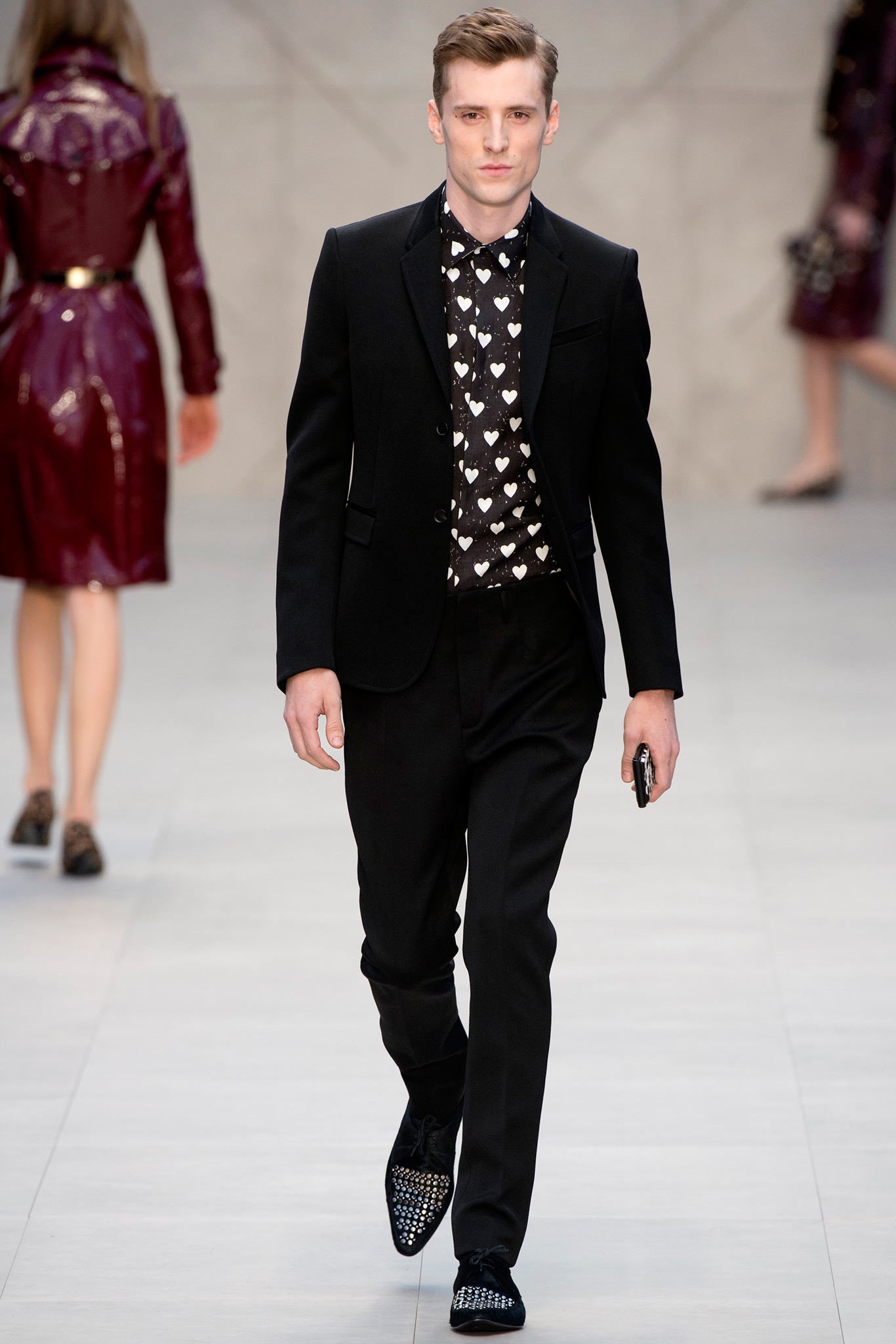 Burberry F/W 13 Look 42