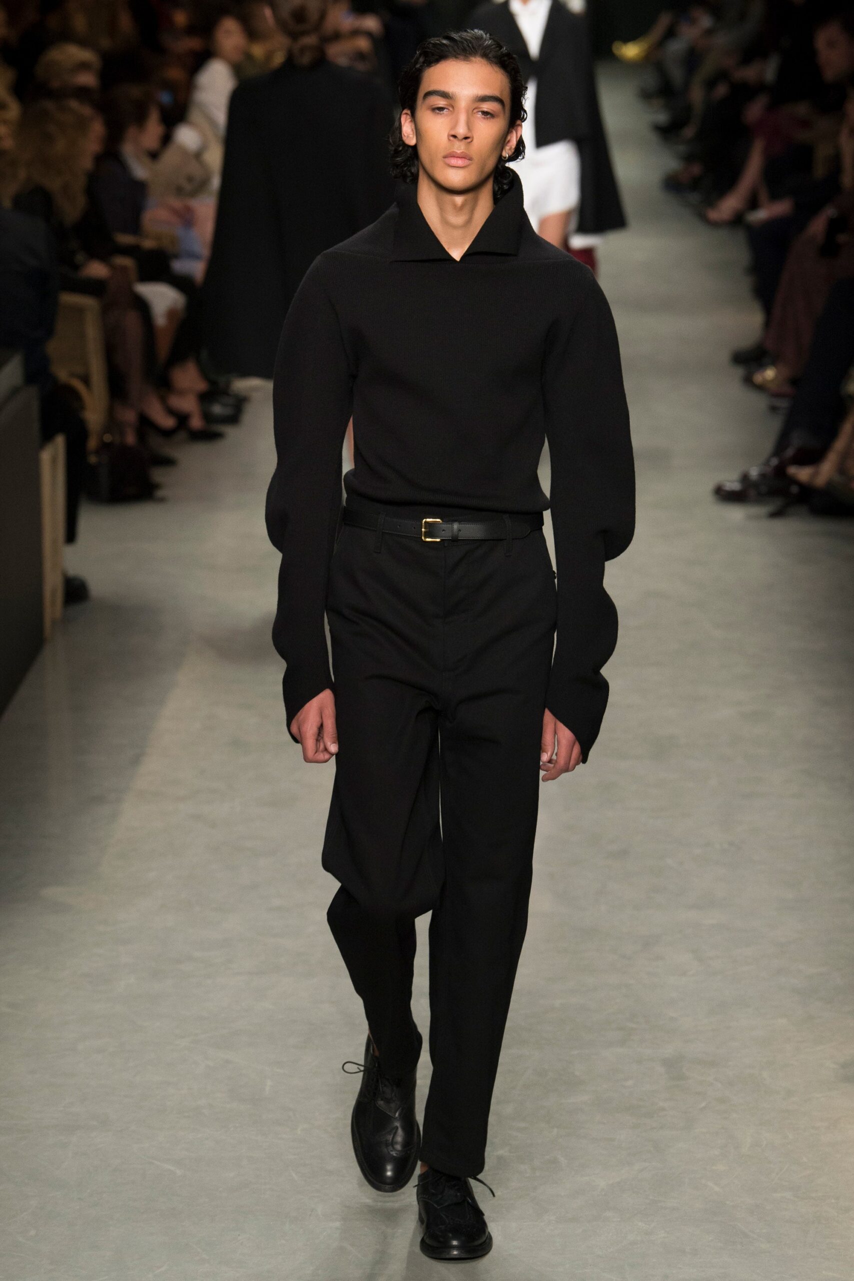 Burberry S/S 17 Look 63