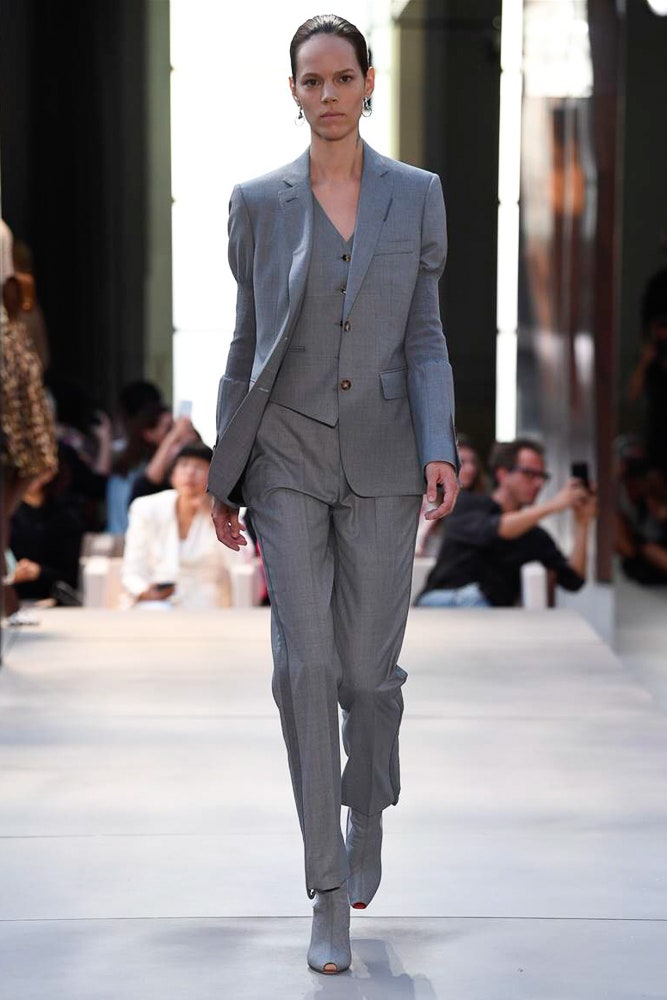 Burberry S/S 19 Menswear Look 129