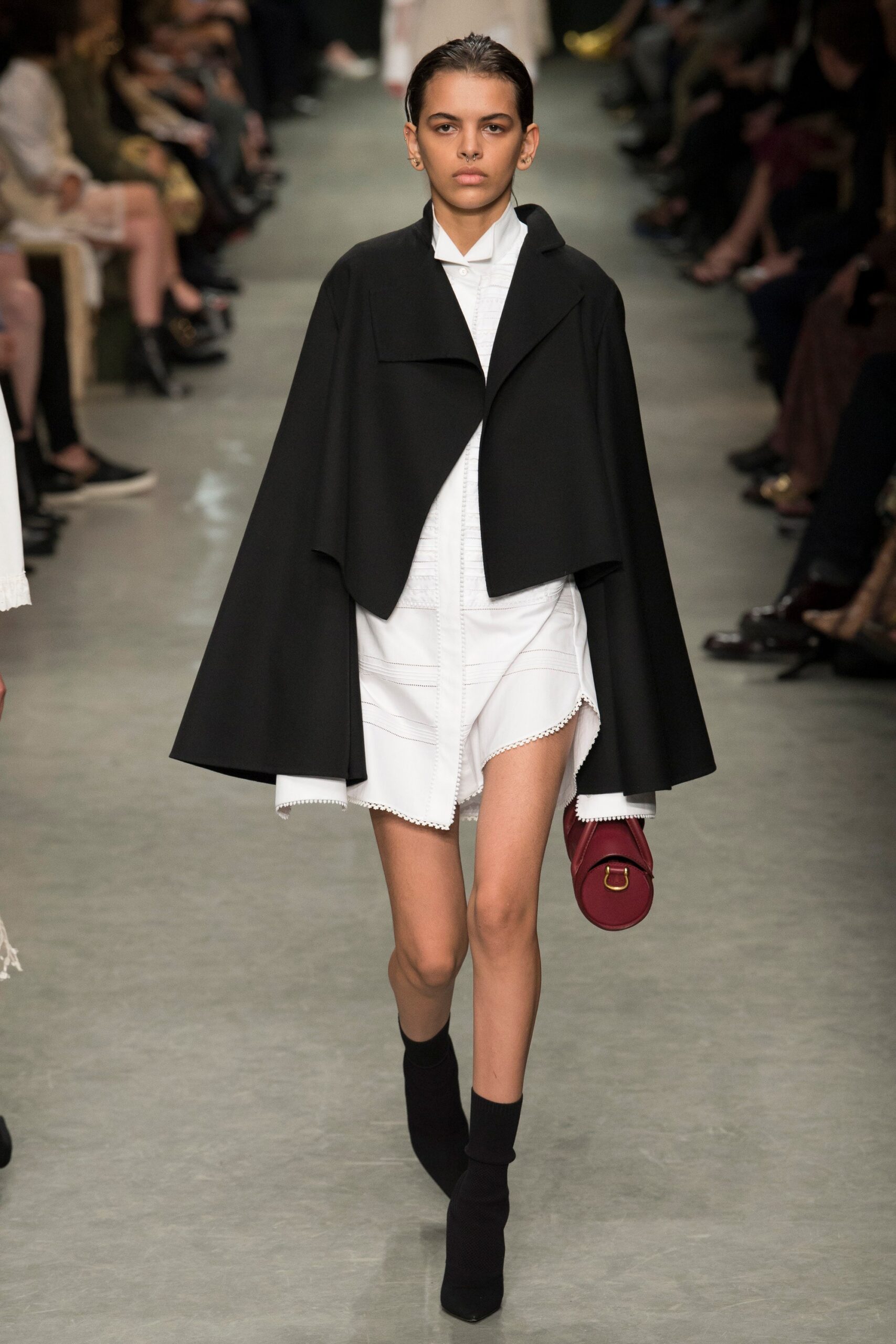 Burberry S/S 17 Look 67
