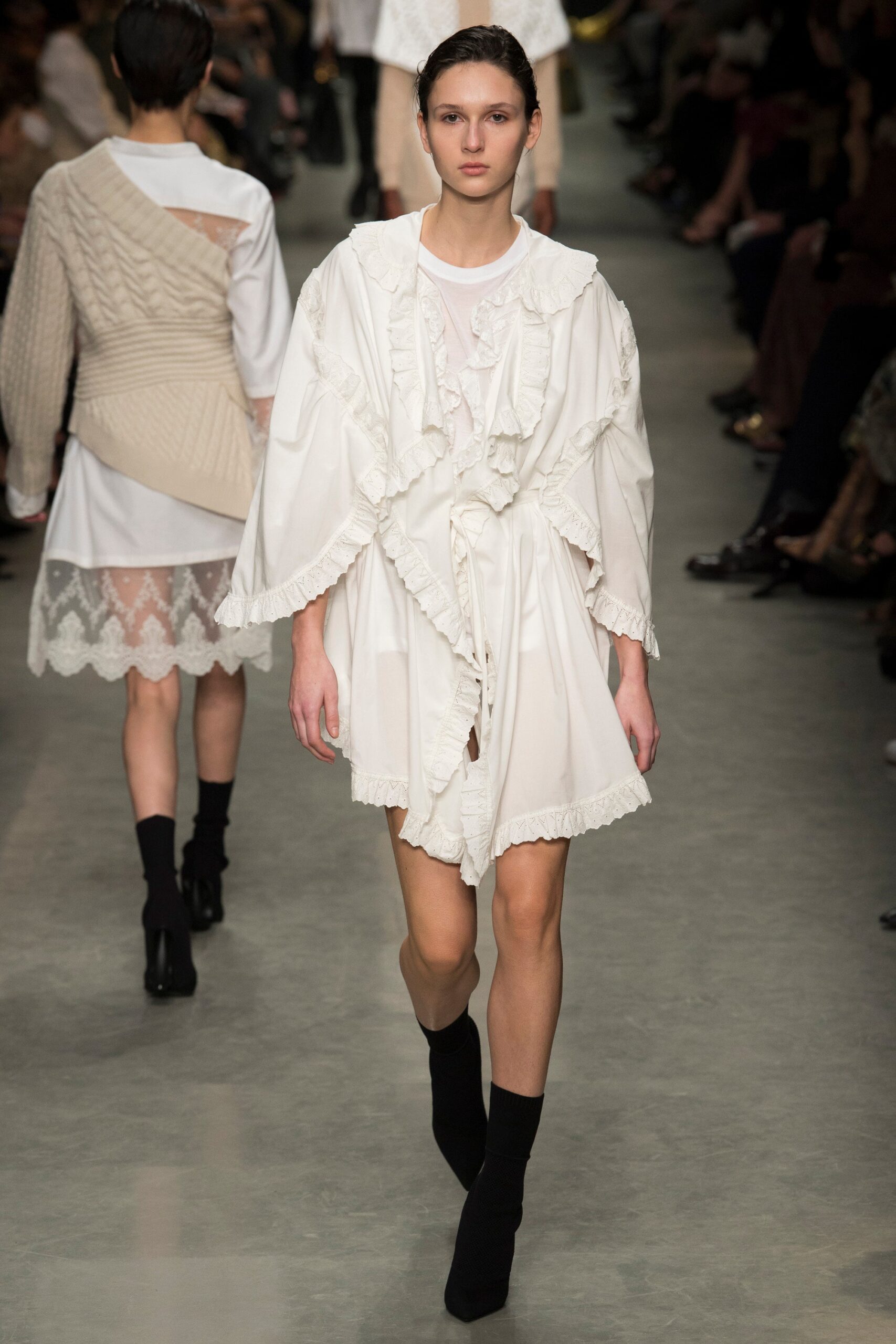 Burberry S/S 17 Look 114