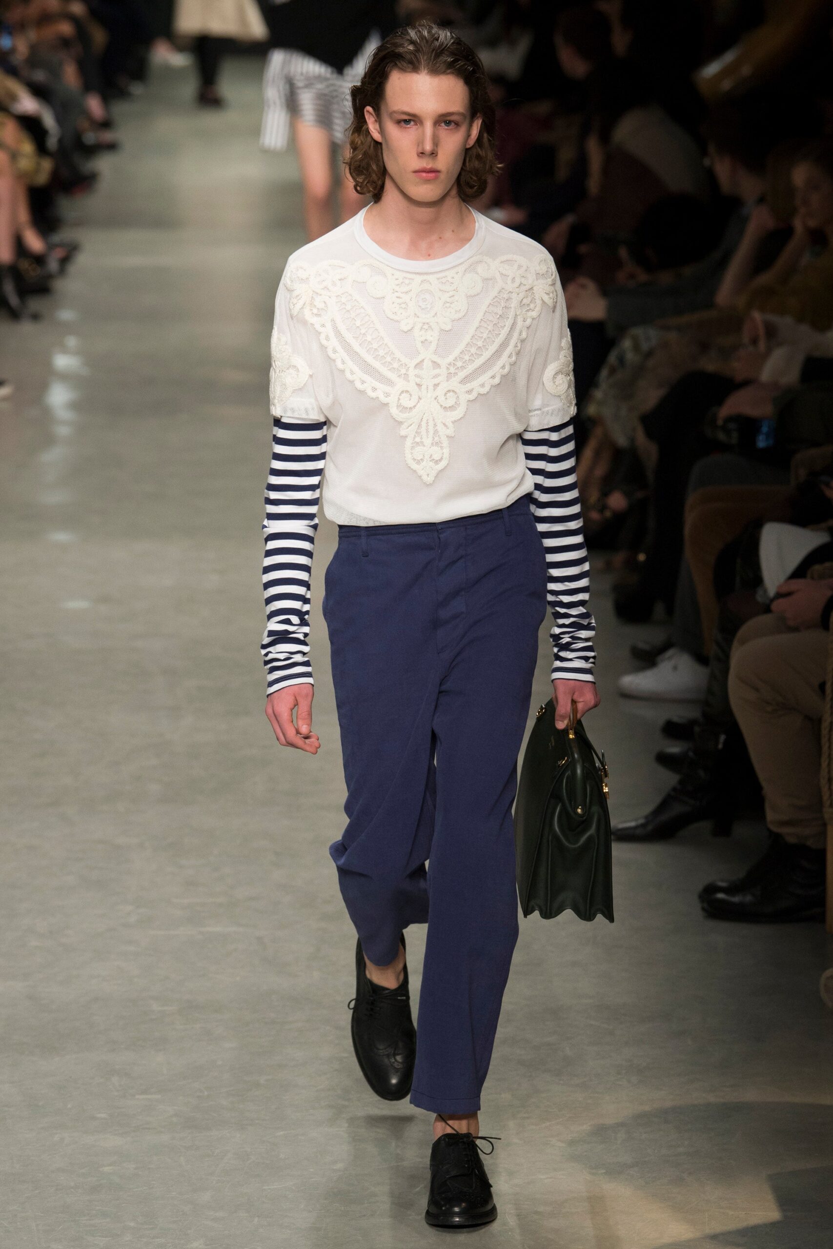 Burberry S/S 17 Look 177