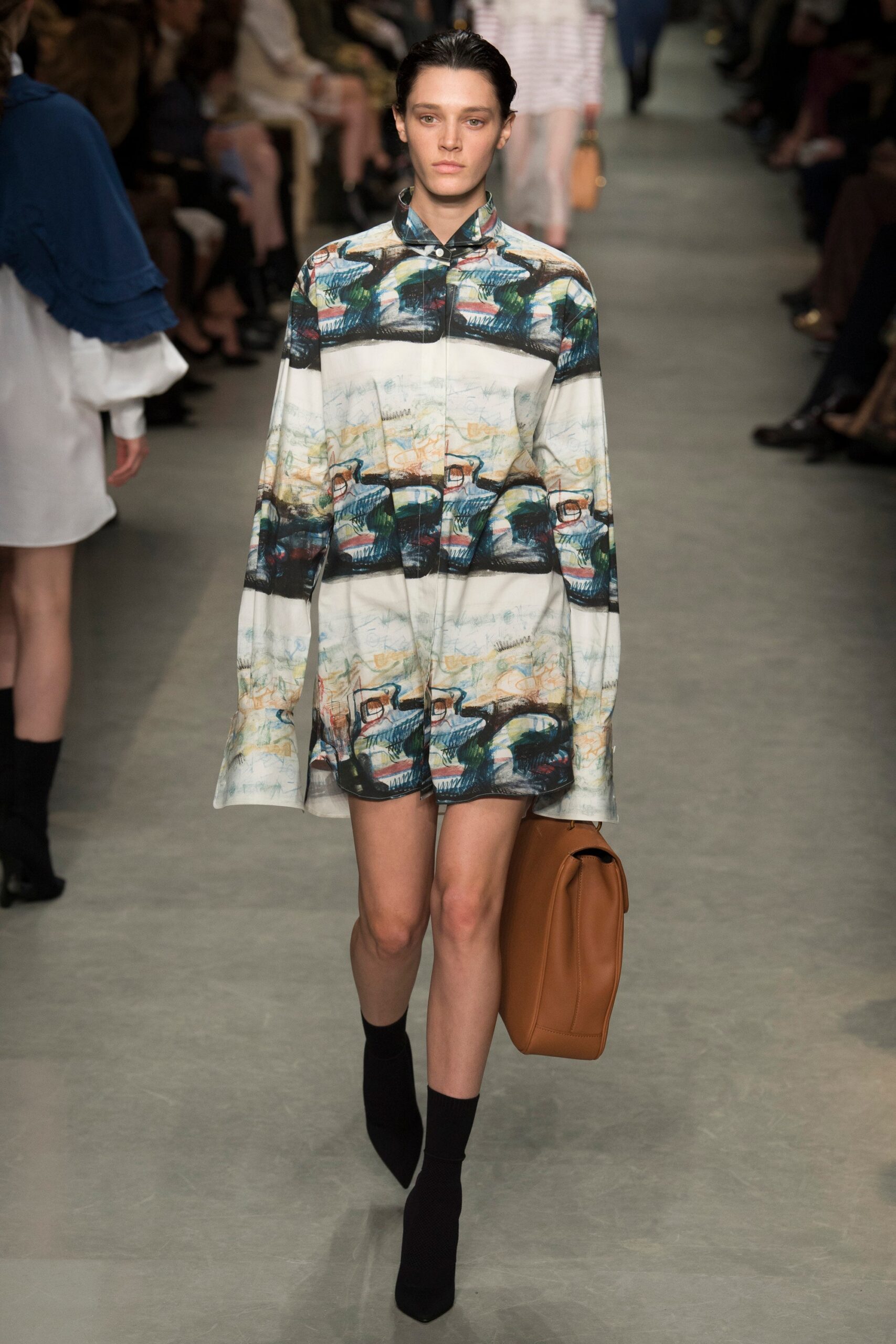 Burberry S/S 17 Look 368
