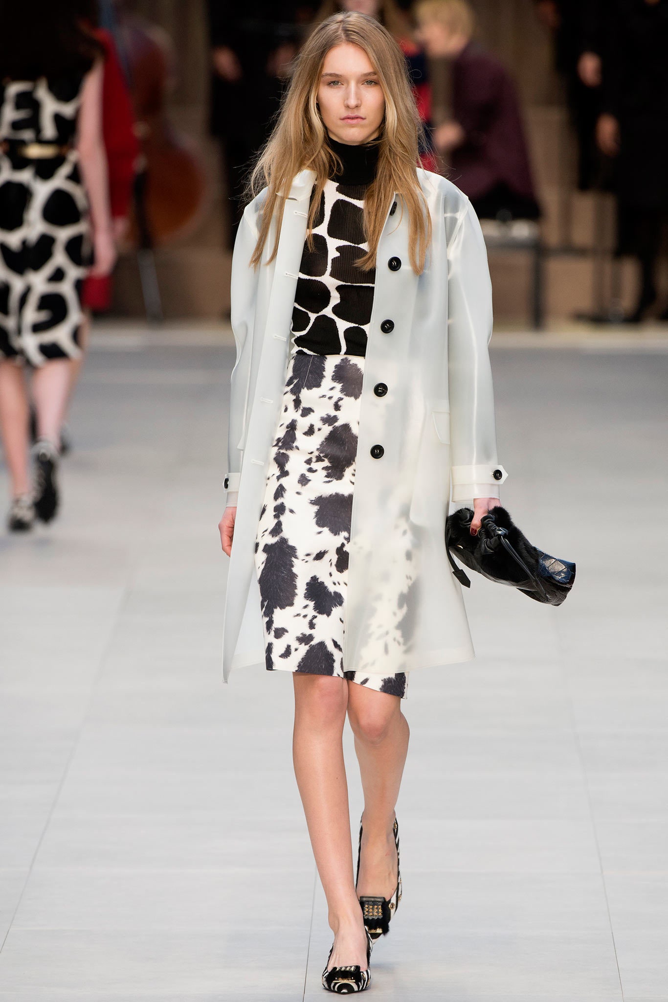 Burberry F/W 13 Look 221