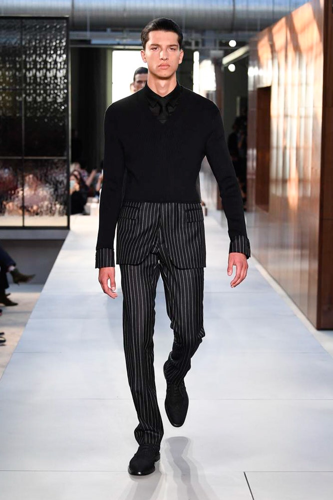 Burberry S/S 19 Menswear Look 393