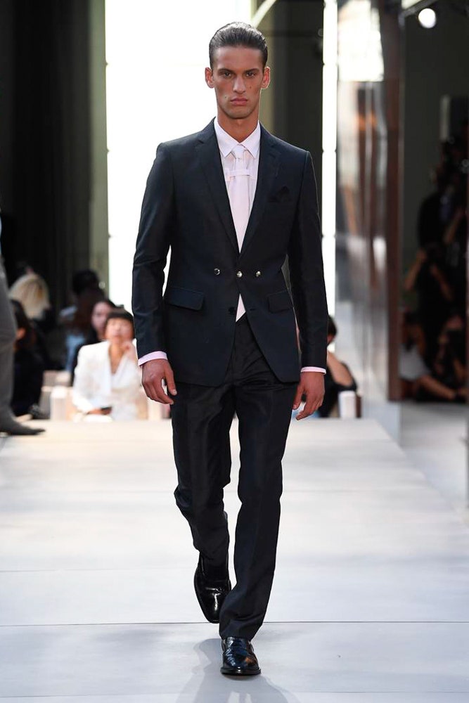 Burberry S/S 19 Menswear Look 429