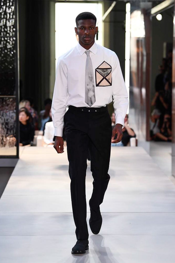 Burberry S/S 19 Menswear Look 459