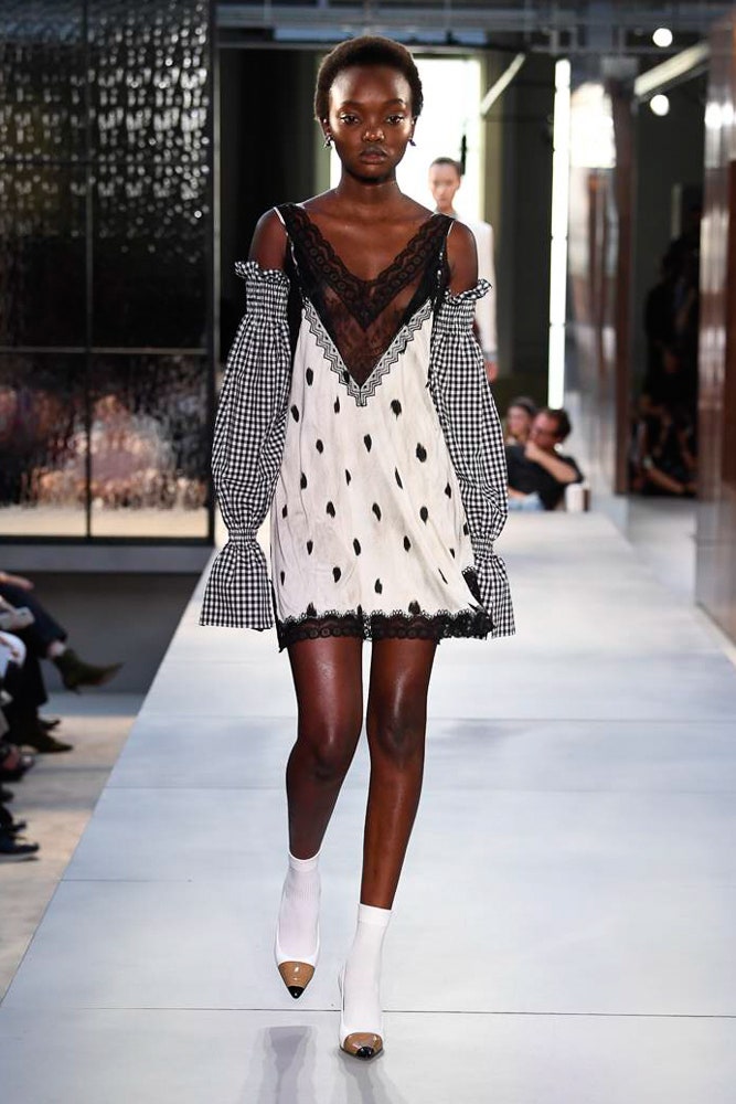 Burberry S/S 19 Menswear Look 526